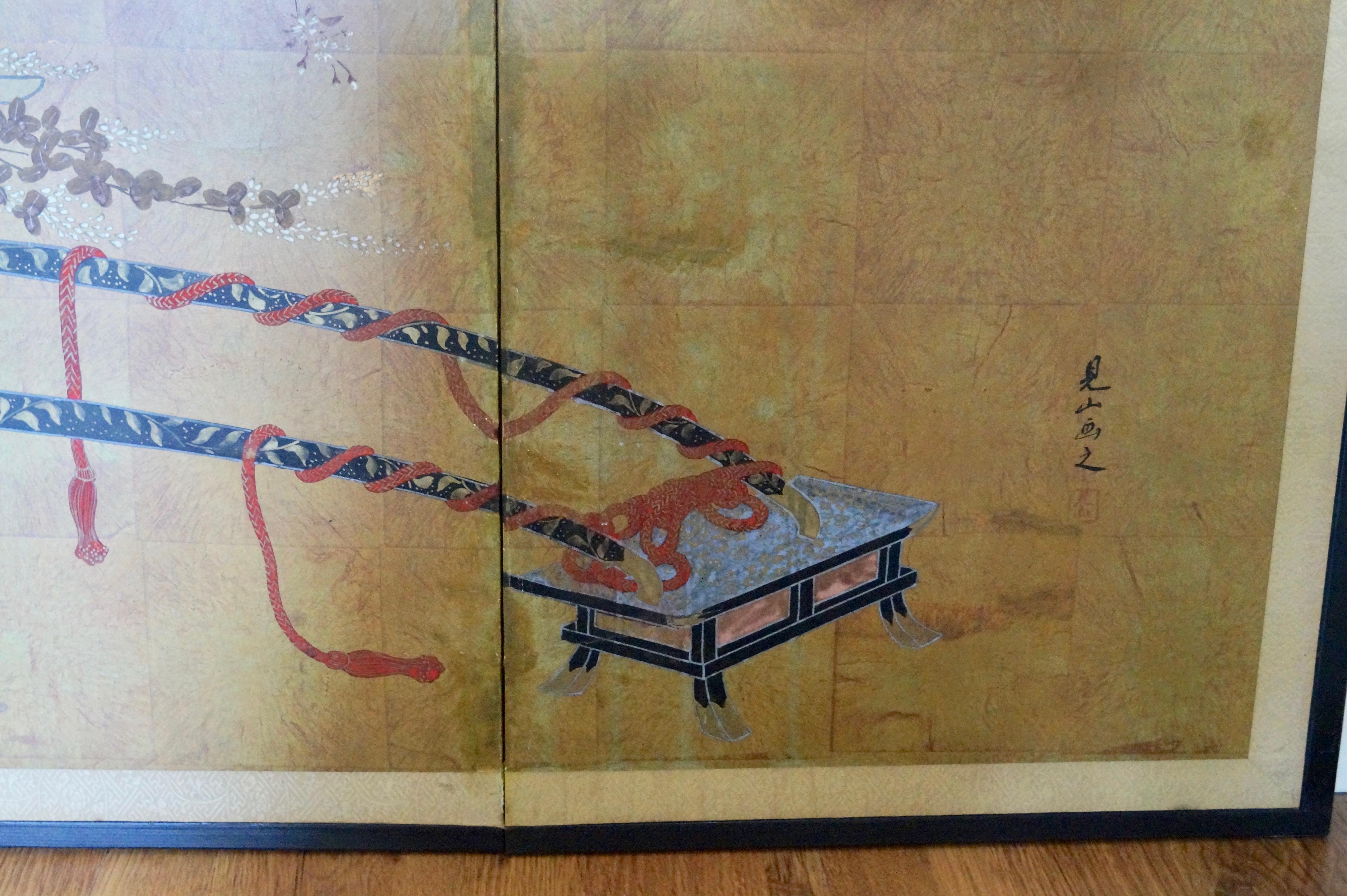 Handbemalter goldener chinesischer klappbarer Raumteiler, 1900 (Holz) im Angebot