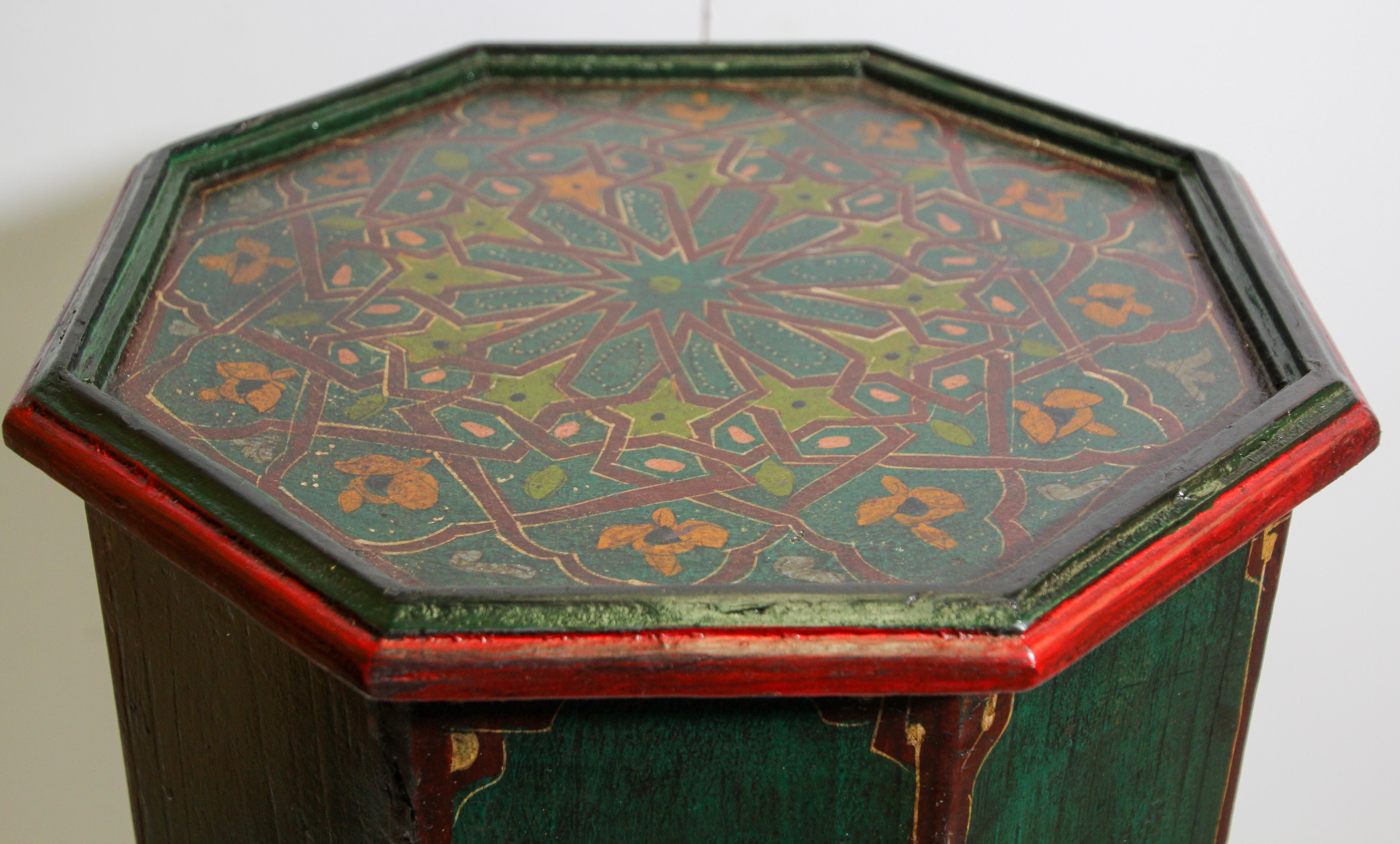 Hand Painted Green Moroccan Moorish Pedestal Table 1