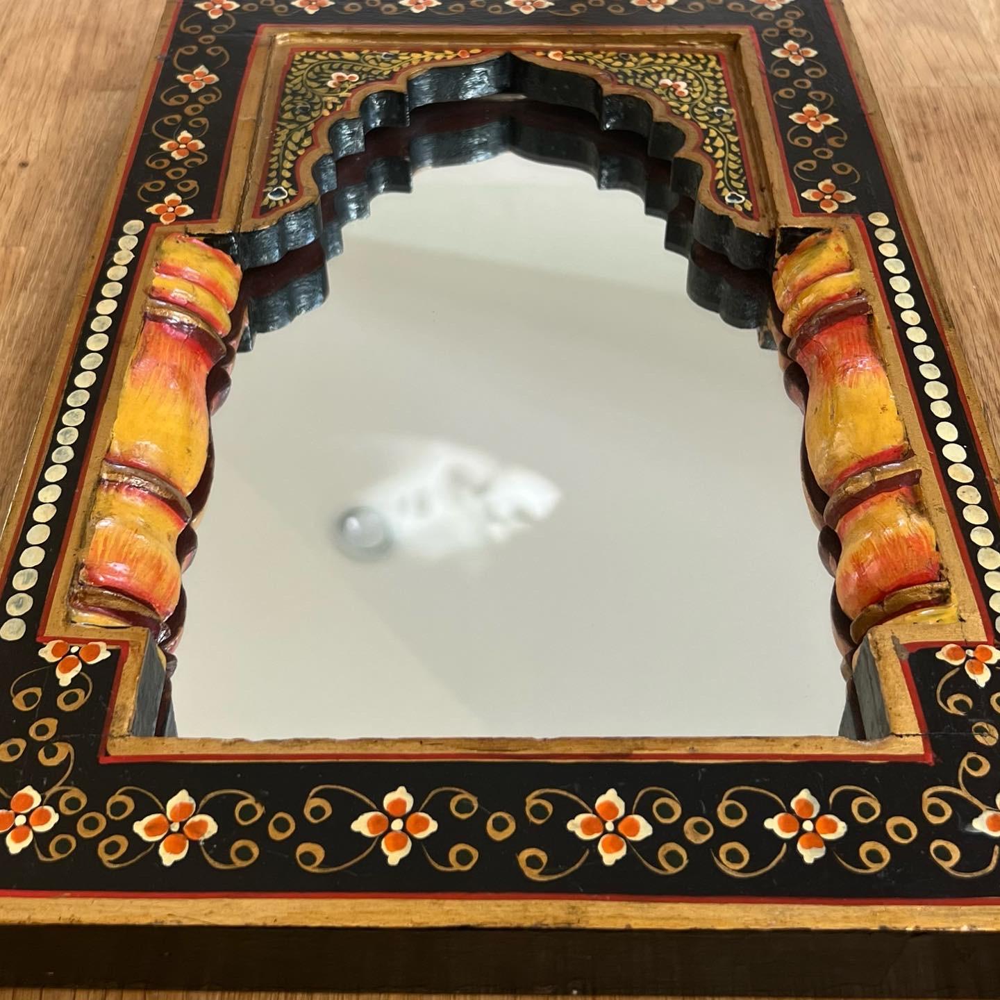 Hand-Painted Indian Archway Mirror, 1940s For Sale 2