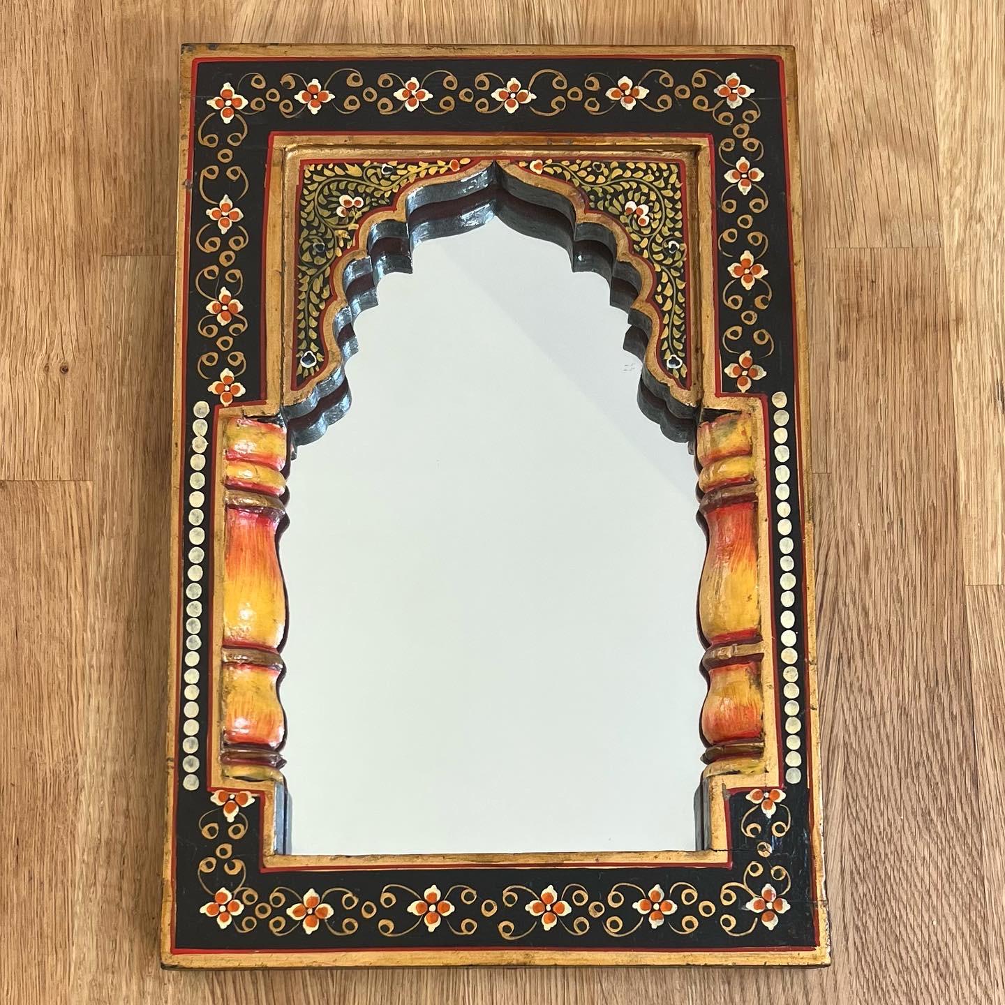 Hand-Painted Indian Archway Mirror, 1940s For Sale 4