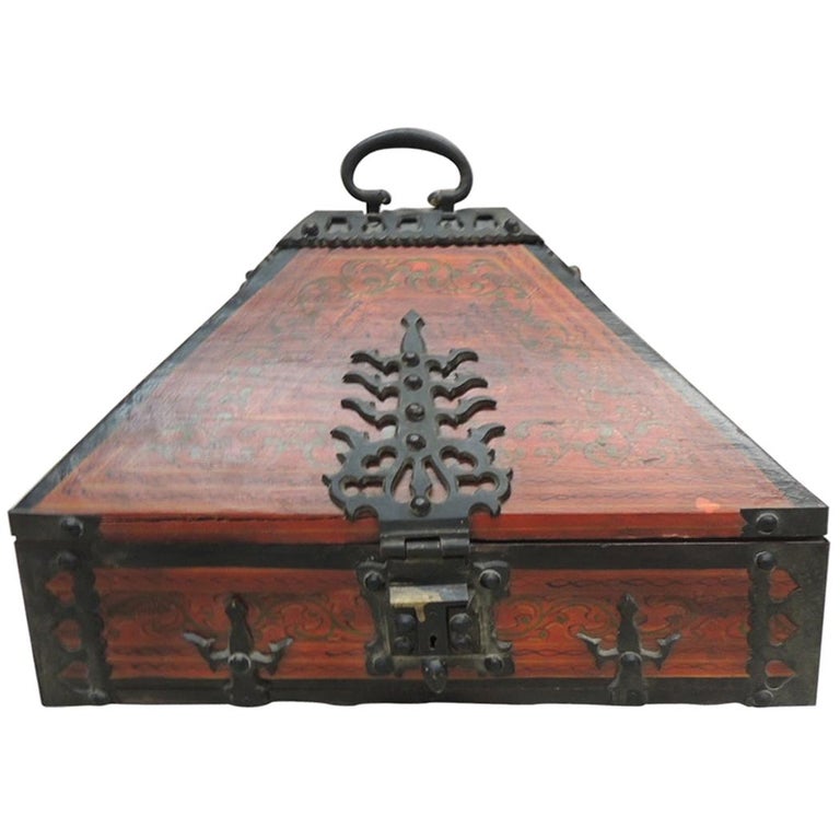 Indian Decorative Jewelry Box with Hand Iron Details For Sale at