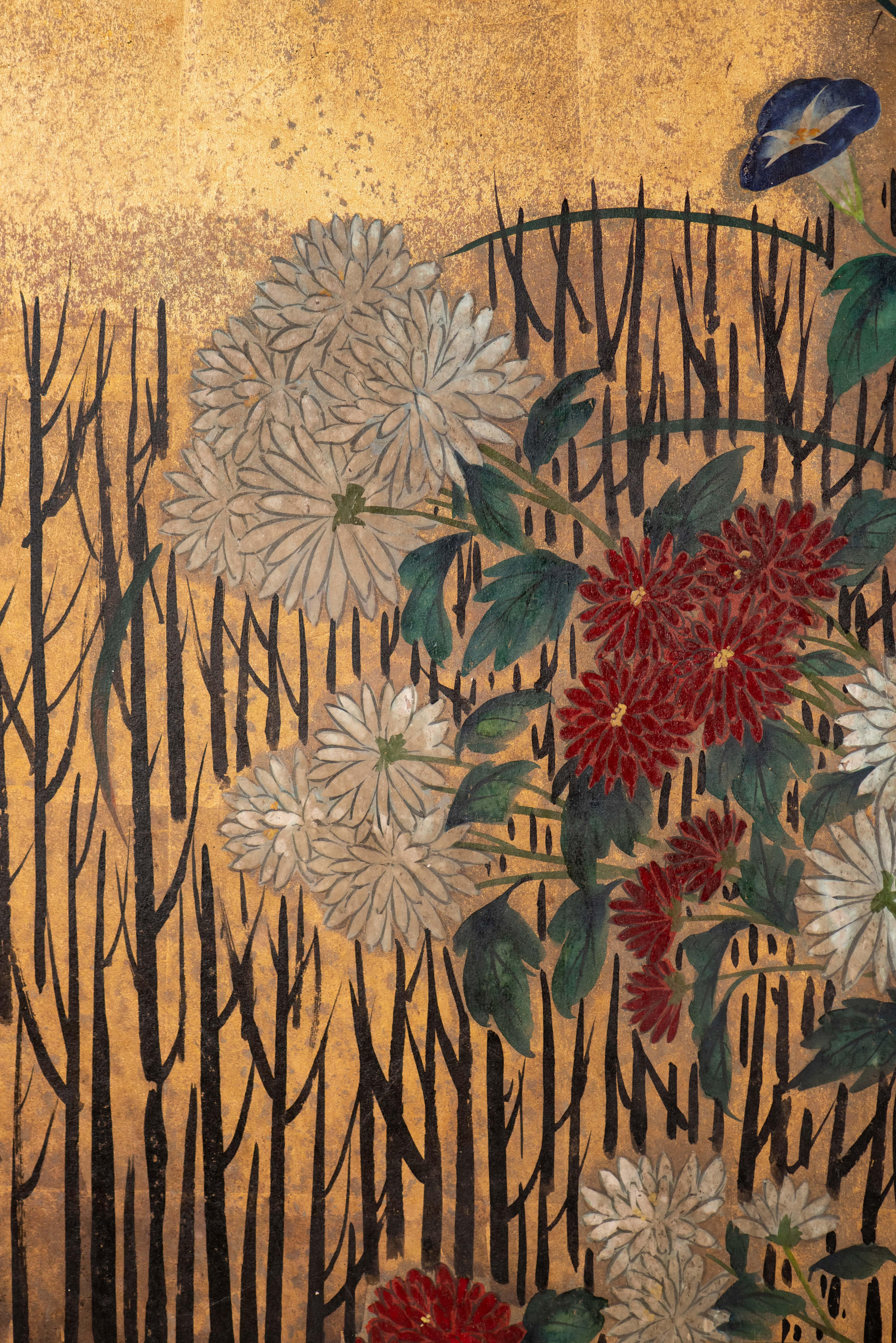 Hand Painted Japanese Folding Screen Byobu of Chrysanthemum and Willows For Sale 4