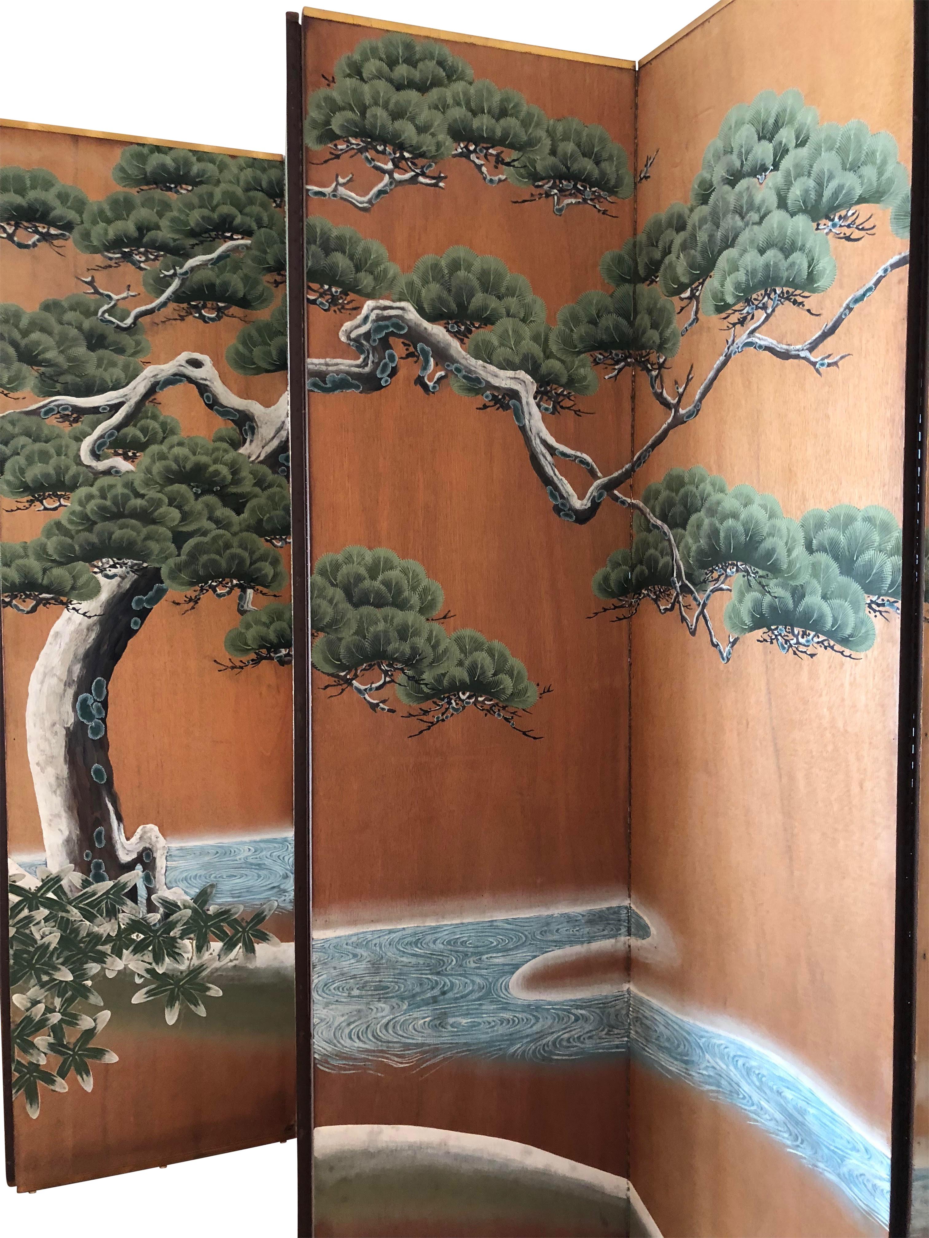 A tall, beautifully hand-painted on wood panel folding screen of Japanese style by artist Robert Crowder (b. 1911 - d.2010). Signed on the back side.

After working as a missionary in Korea, Crowder went to Japan to study Nihonga (