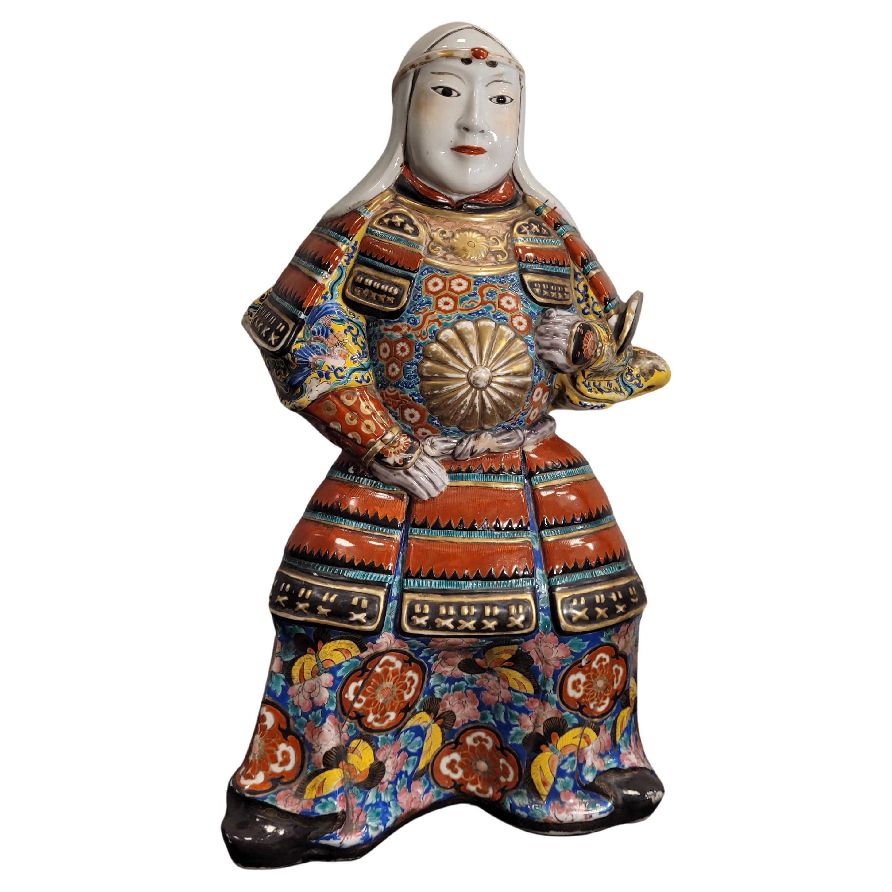 Hand painted  Japanese porcelain Samurai  red, yellow blue gold pink For Sale