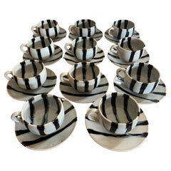 Handbemalte Tassen und Teller aus japanischer Keramik, 22er-Set