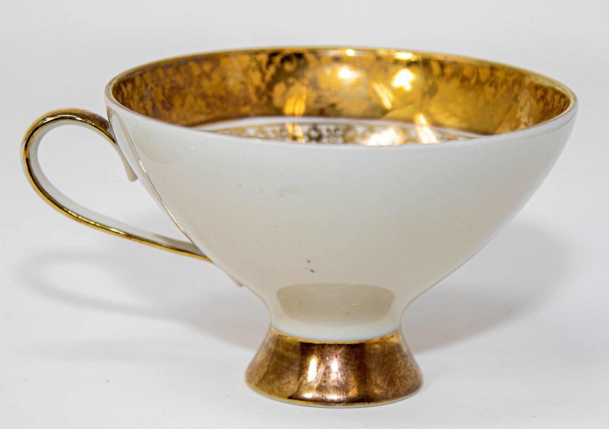 Hand Painted Kunst Kronach Bavaria Coffee Cup Saucer Fine China 1950 For Sale 6