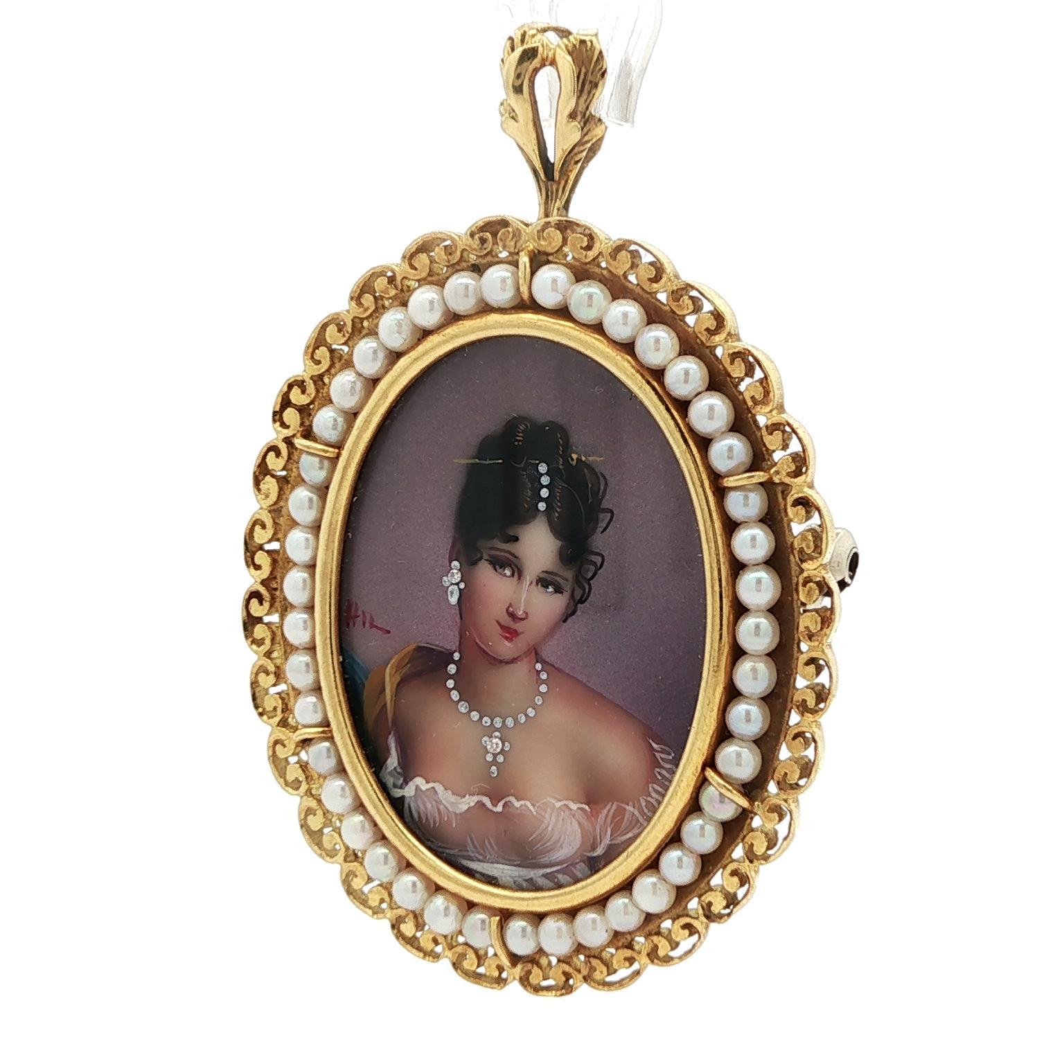 Hand Painted Lady Portrait w/ 18k Yellow Gold & Pearl Frame Pin Brooch Pendant For Sale 3