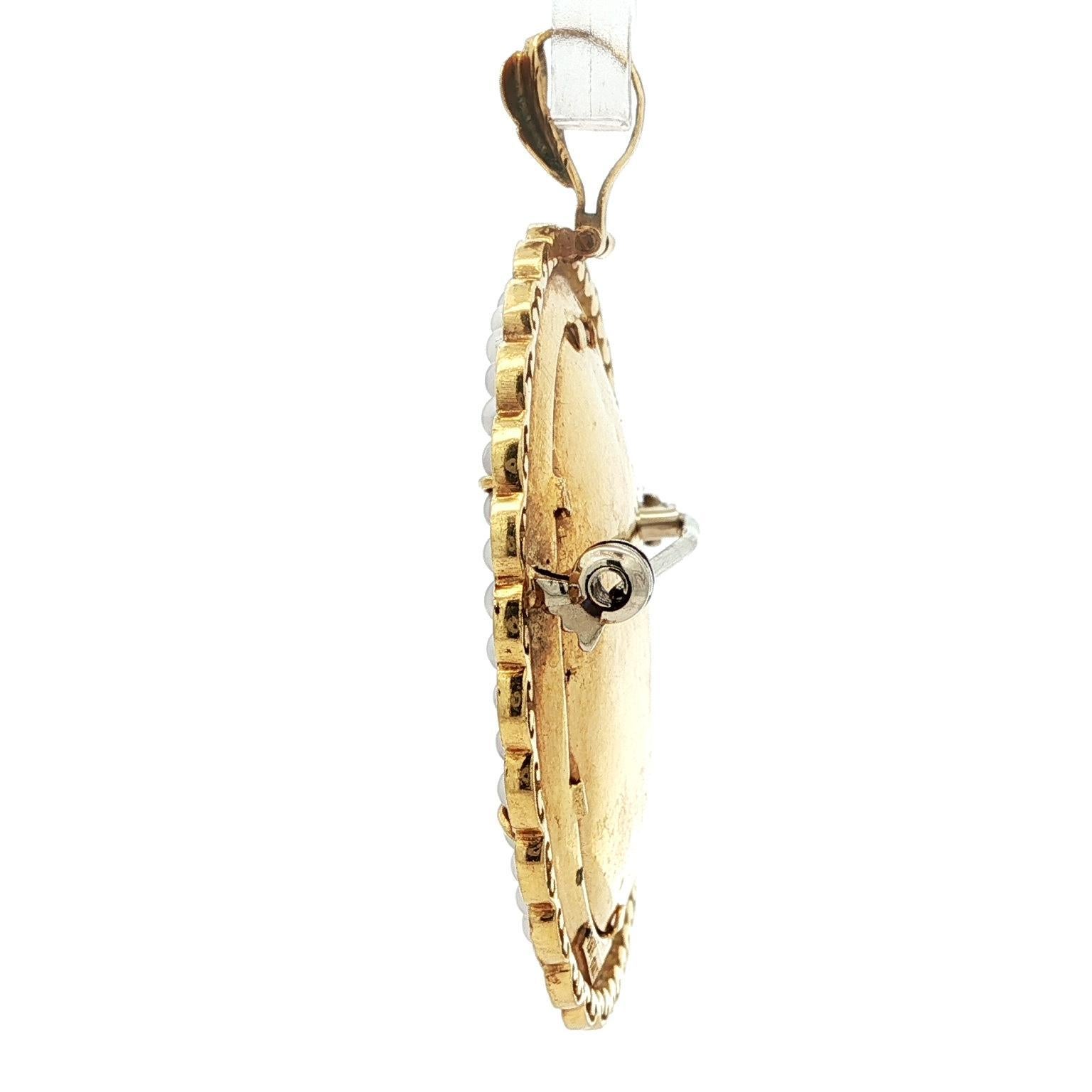 Hand Painted Lady Portrait w/ 18k Yellow Gold & Pearl Frame Pin Brooch Pendant For Sale 4