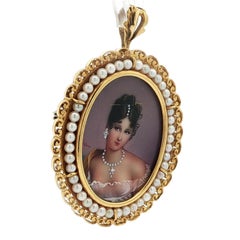 Portrait de femme peint à la main avec cadre en or jaune 18k et perles Pendentif Broche