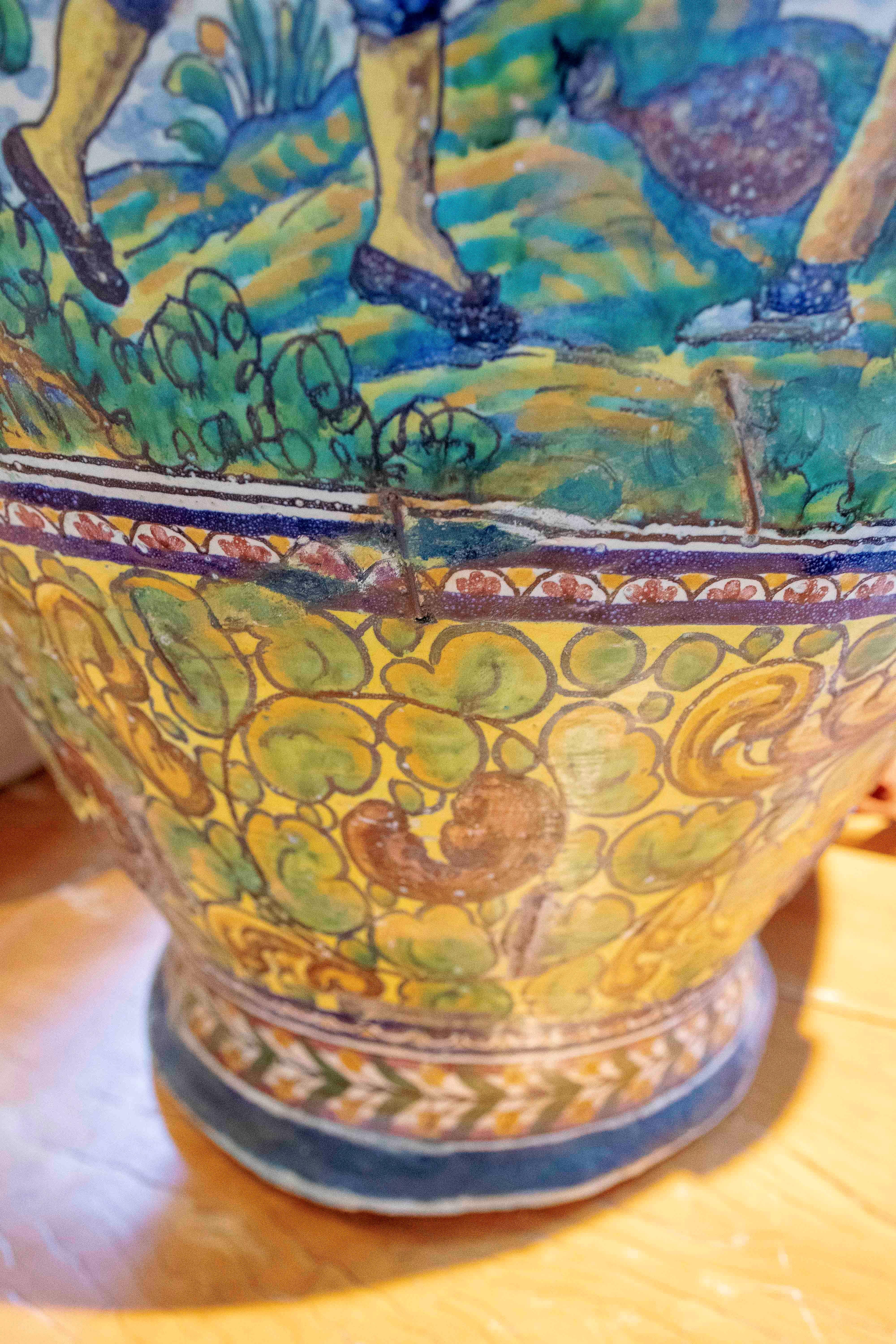 Hand Painted Large Spanish Glazed Ceramic Pottery Pot from Triana (Sevillla) 14