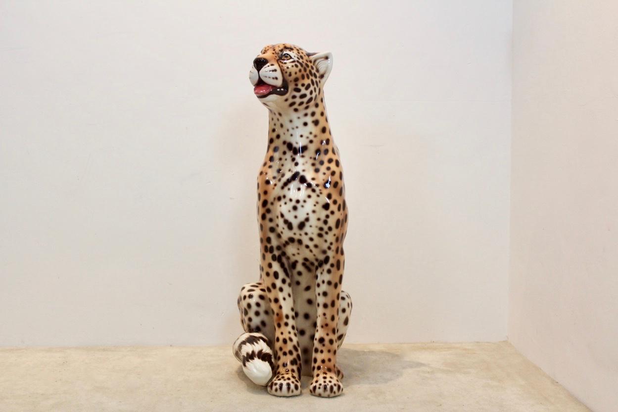Handbemalte italienische Leoparden-Skulptur in Lebensgröße (Moderne der Mitte des Jahrhunderts)