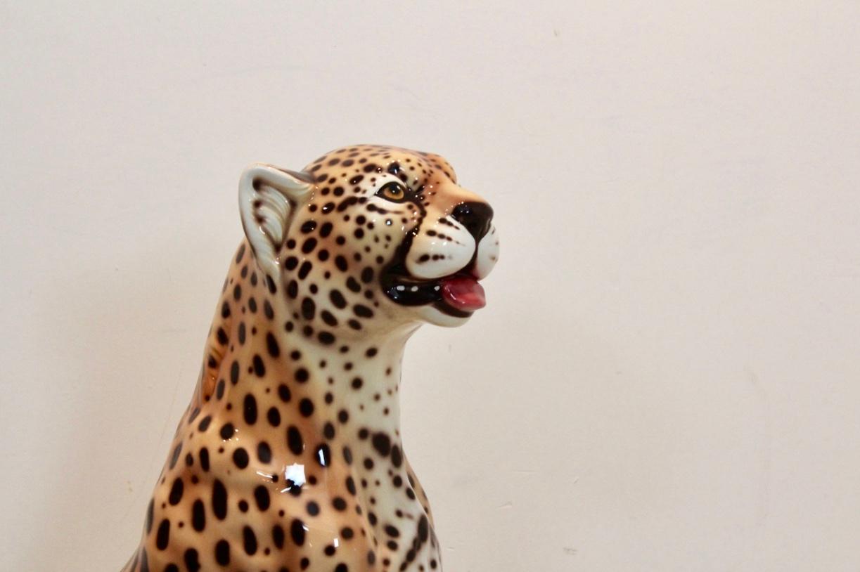 Handbemalte italienische Leoparden-Skulptur in Lebensgröße 2