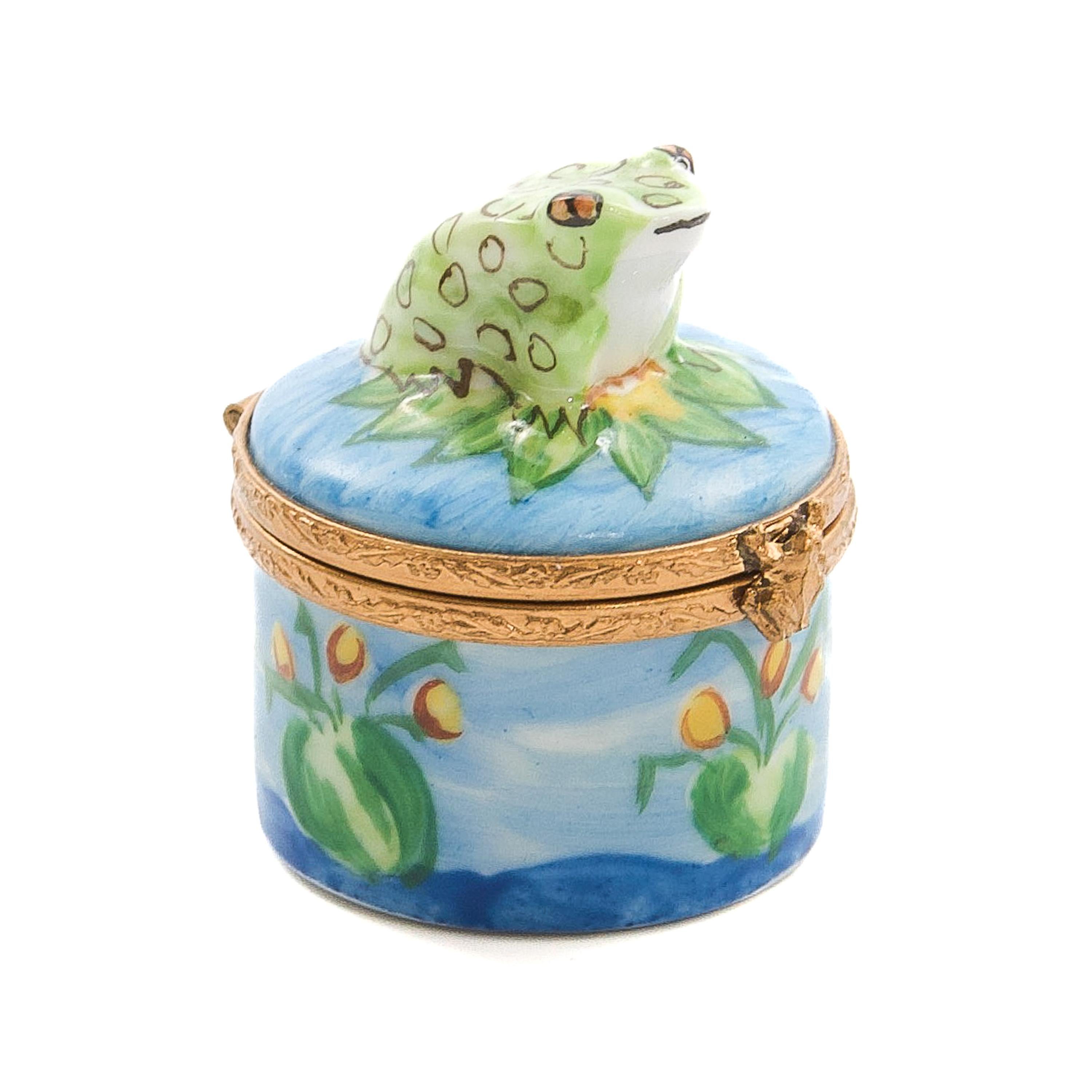 Boîte à bijoux grenouille en porcelaine de Limoges peinte à la main, France Bon état - En vente à Rotterdam, NL