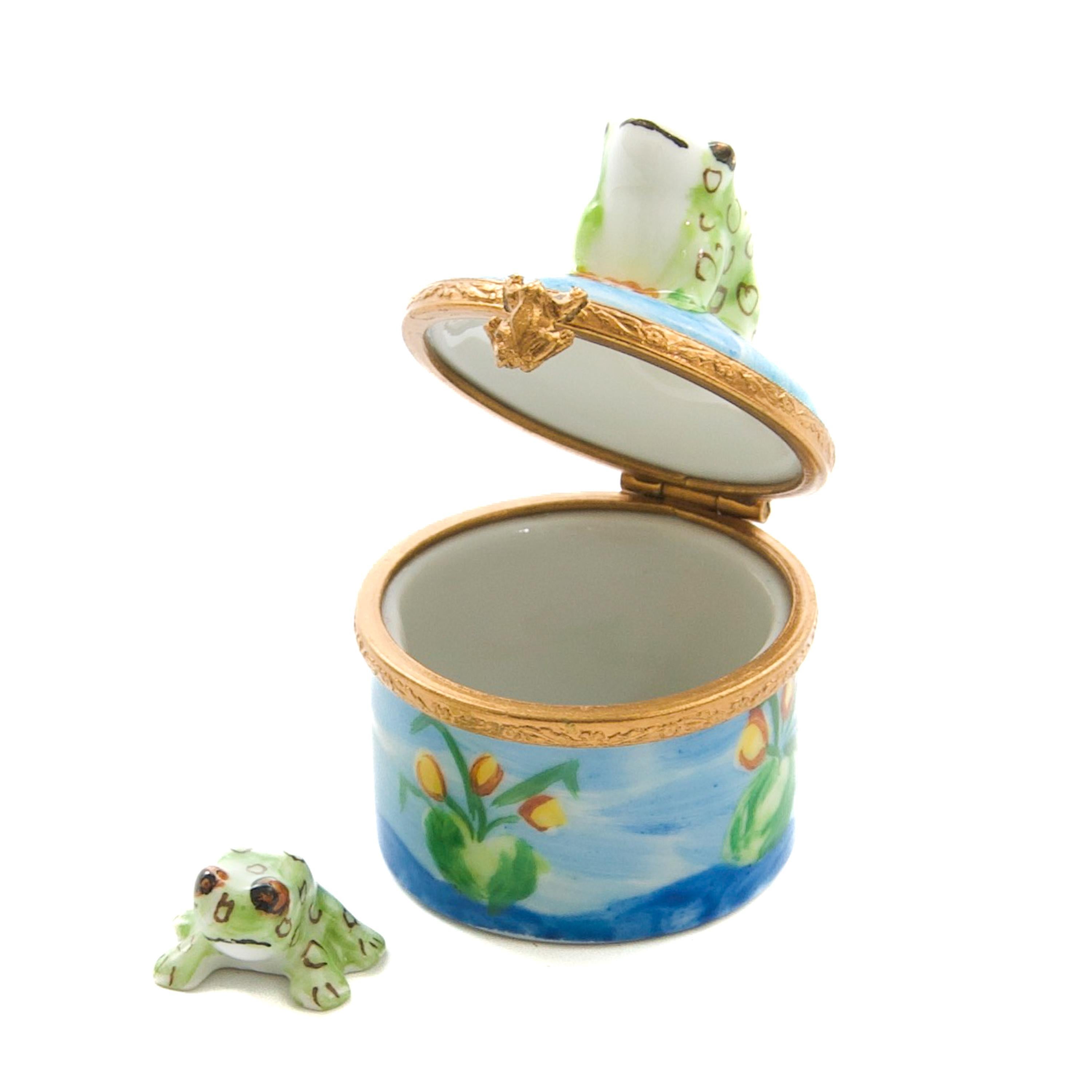 Boîte à bijoux grenouille en porcelaine de Limoges peinte à la main, France en vente 2