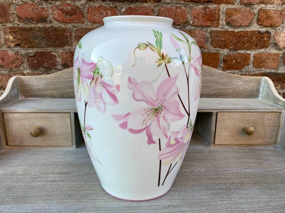 fine china japan vase