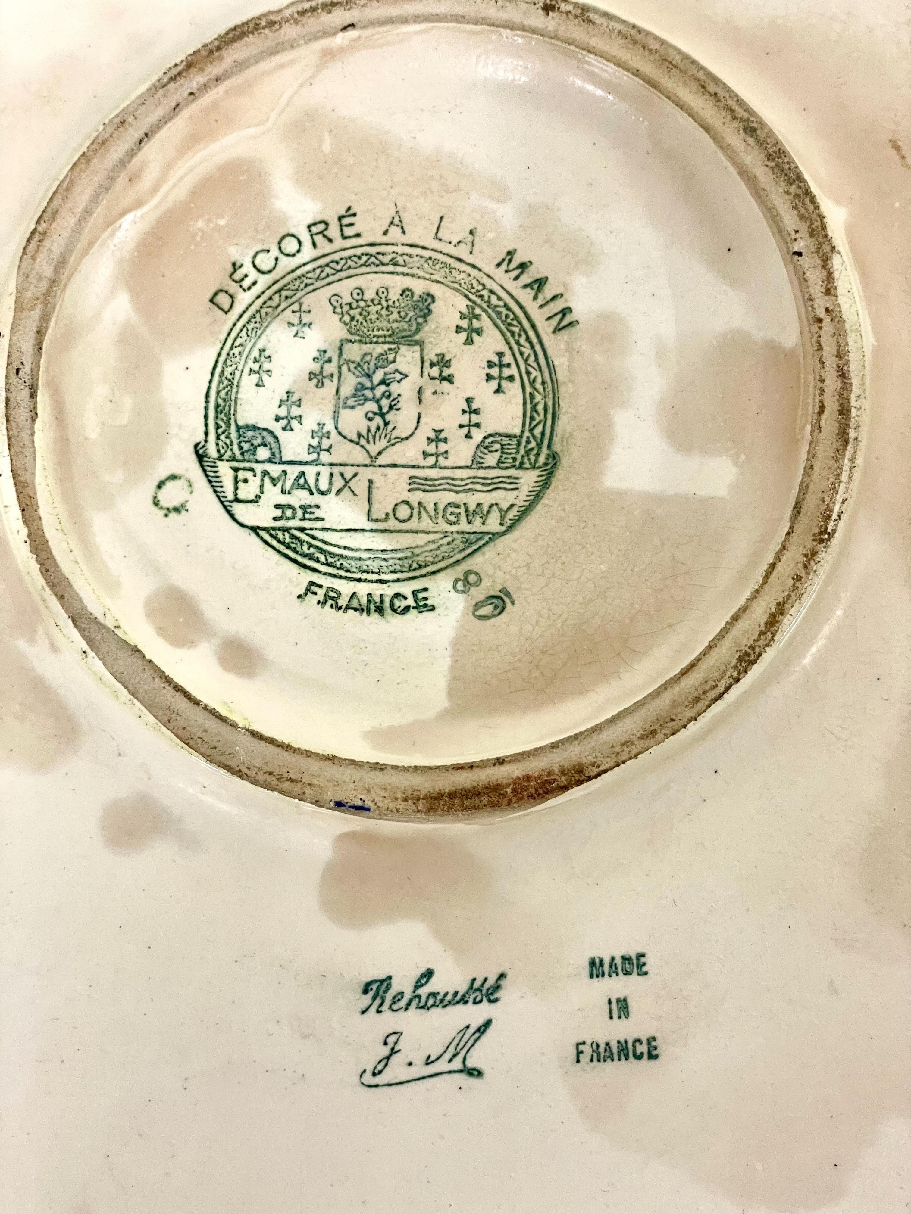 Centrotavola Longwy dipinto a mano, CIRCA 1950 in vendita 5