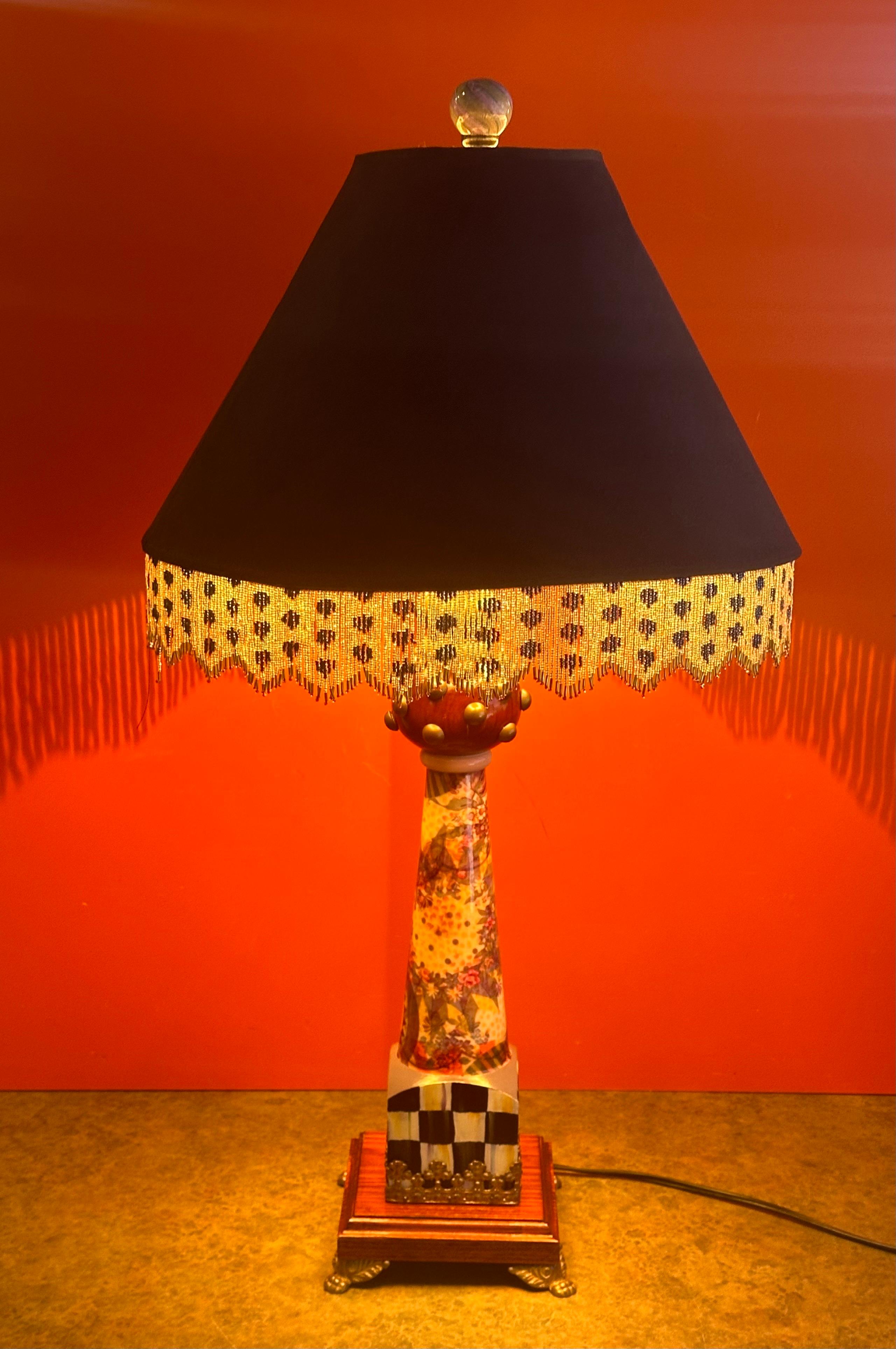 Lampe de table Lord Remillard peinte à la main par MacKenzie Childs Bon état - En vente à San Diego, CA
