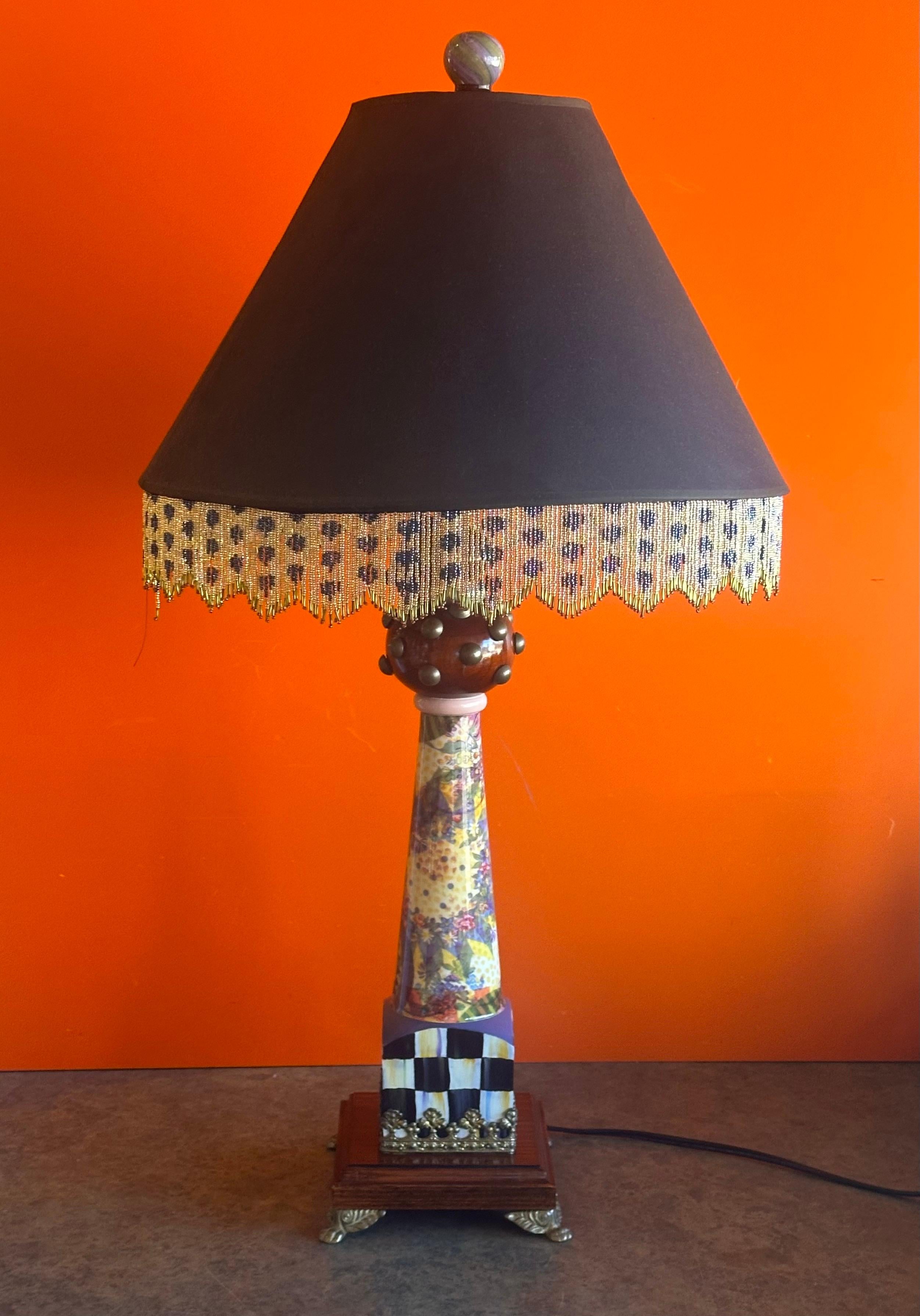 Bois Lampe de table Lord Remillard peinte à la main par MacKenzie Childs en vente