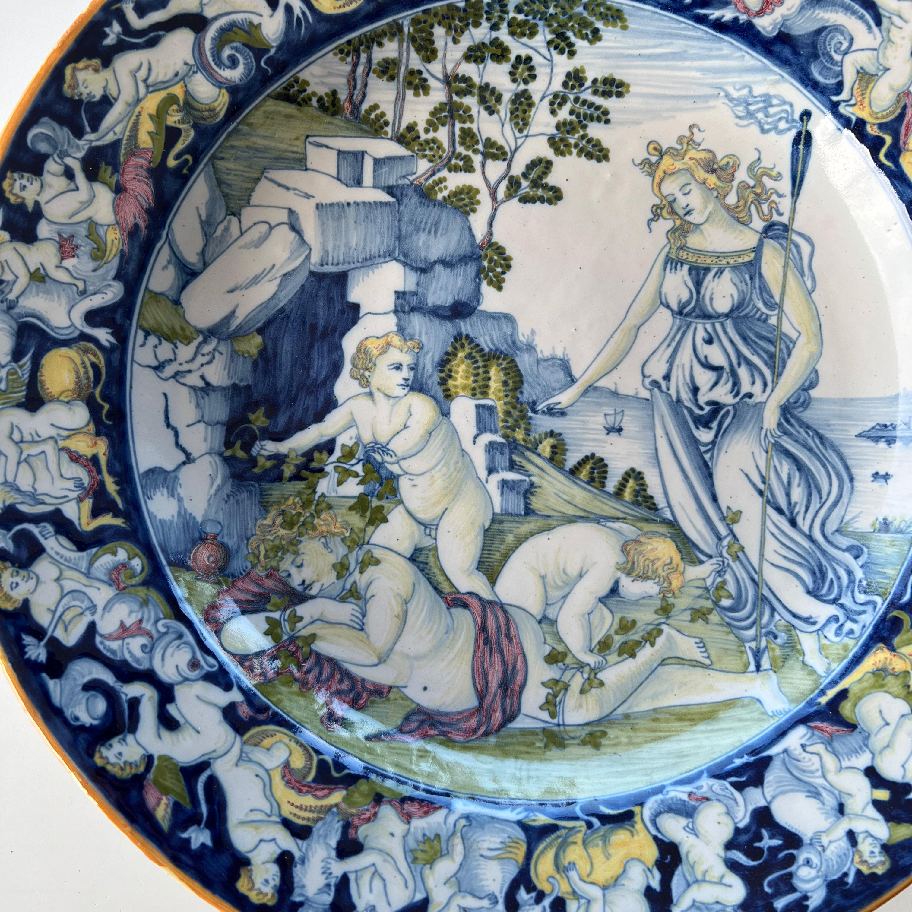 Hand-Painted Hand painted majolica platter in the style of Jacopo Schiavon di Cafaggiolo For Sale