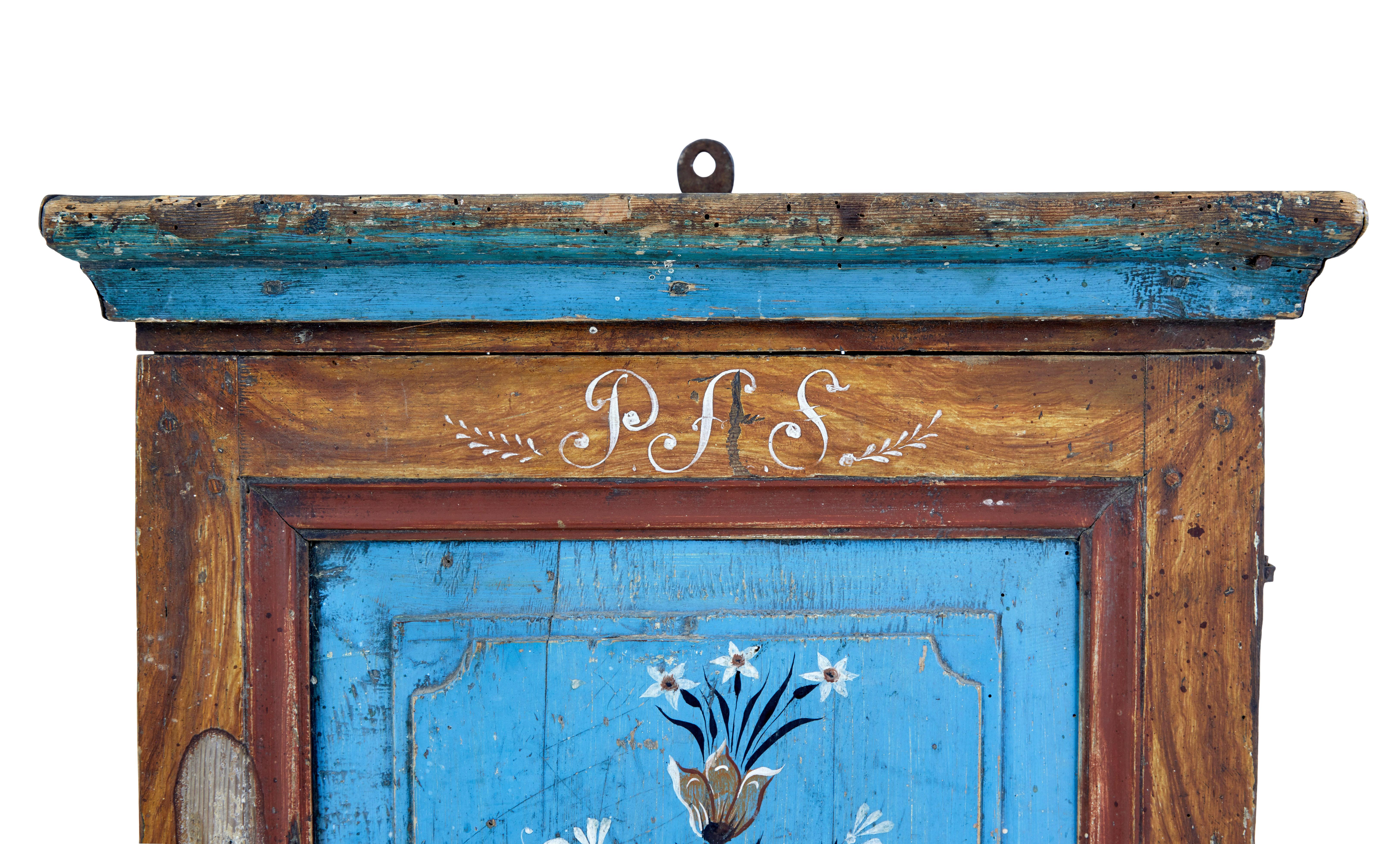 Hand painted mid 19th century Swedish pine wall cupboard For Sale 1