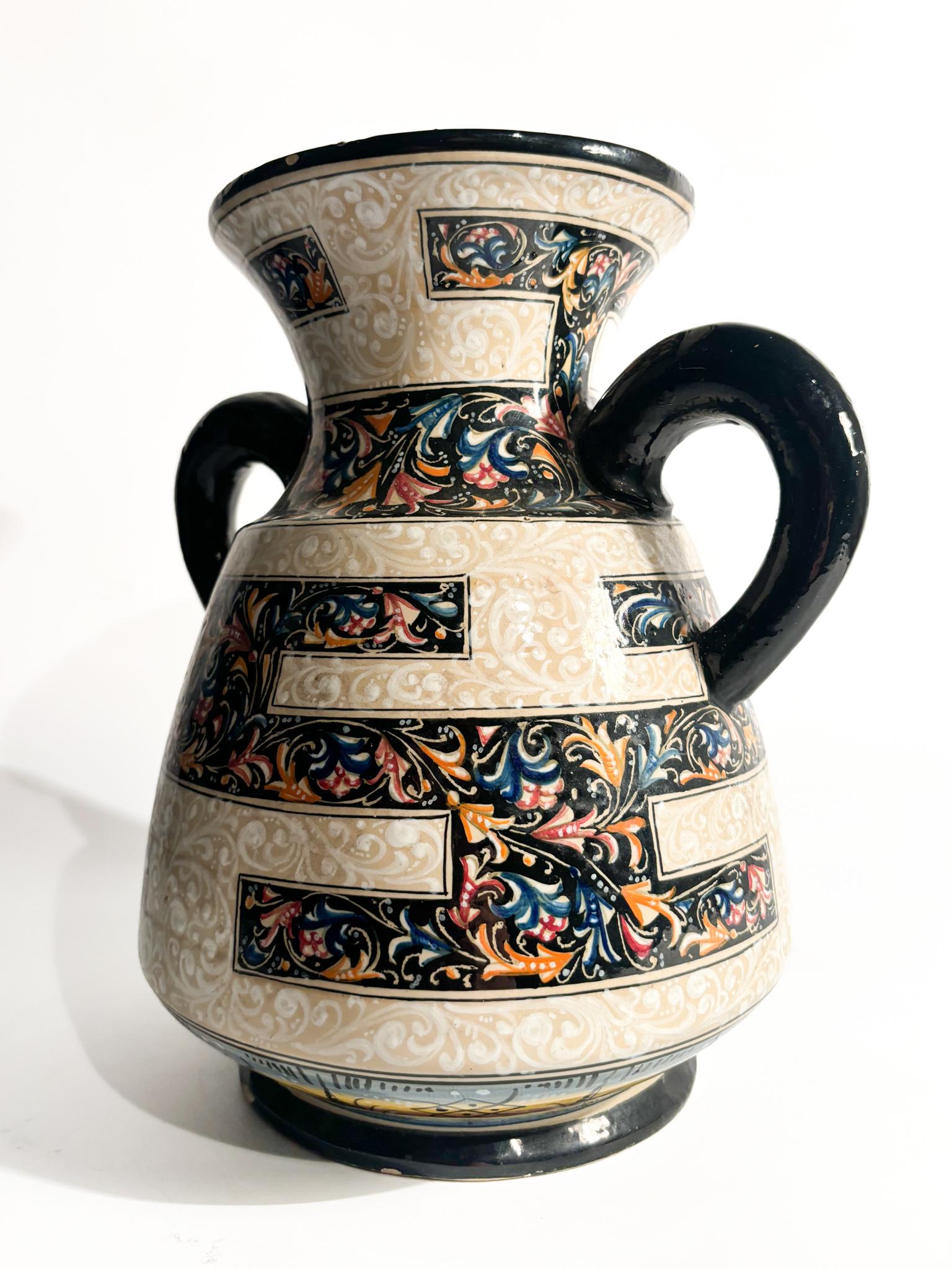 Vaso in ceramica Molaroni dipinto a mano degli anni '40 in vendita 6