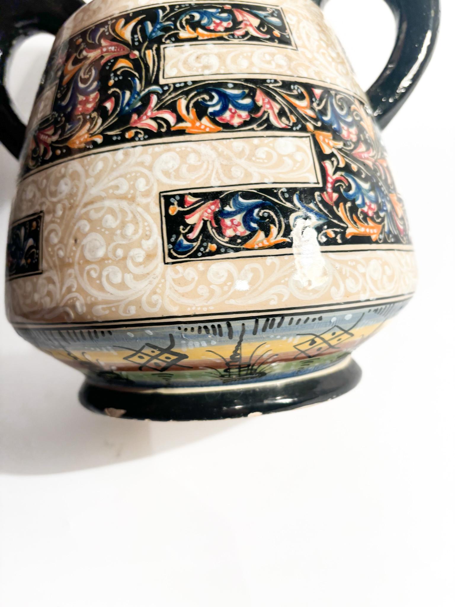 Vaso in ceramica Molaroni dipinto a mano degli anni '40 in vendita 2