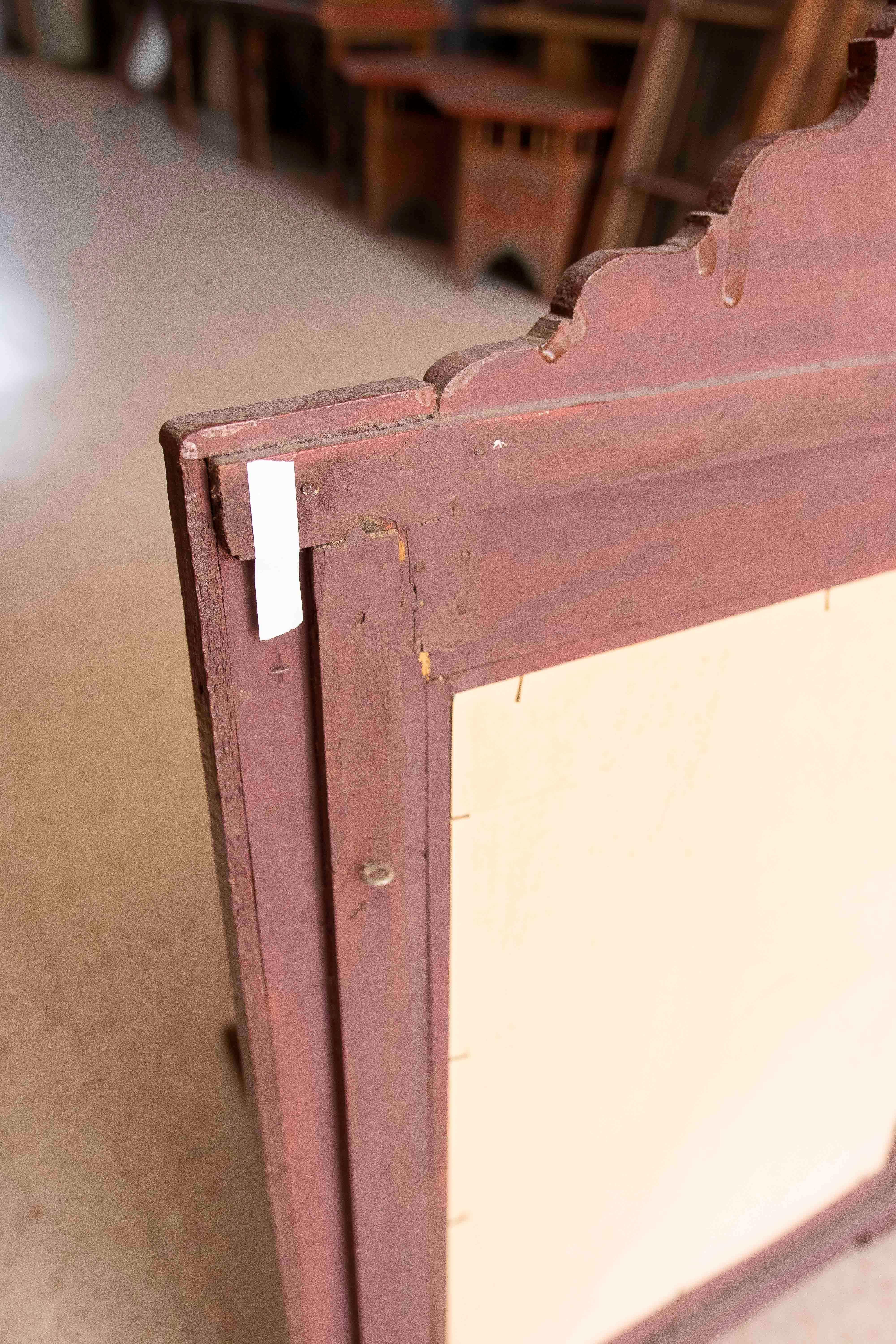 Specchio da parete in legno in stile moresco dipinto a mano con decorazioni in vendita 6