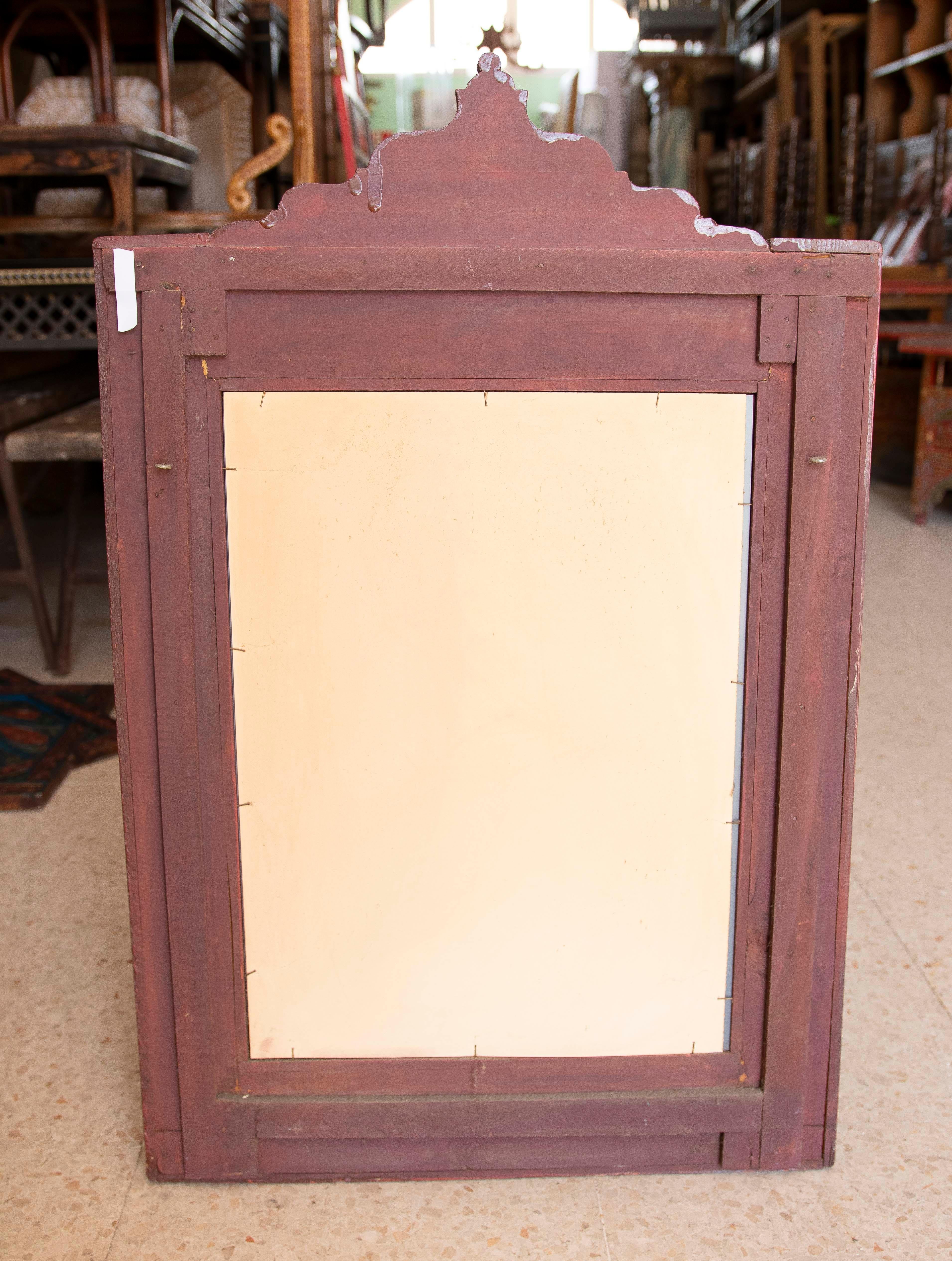 Specchio da parete in legno in stile moresco dipinto a mano con decorazioni in vendita 4