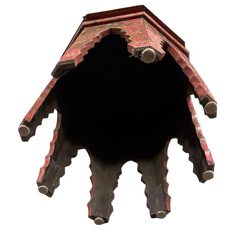 Hand Painted Moroccan Hexagon Wooden Boho Side Table w/ Brass Inlays im Angebot 2