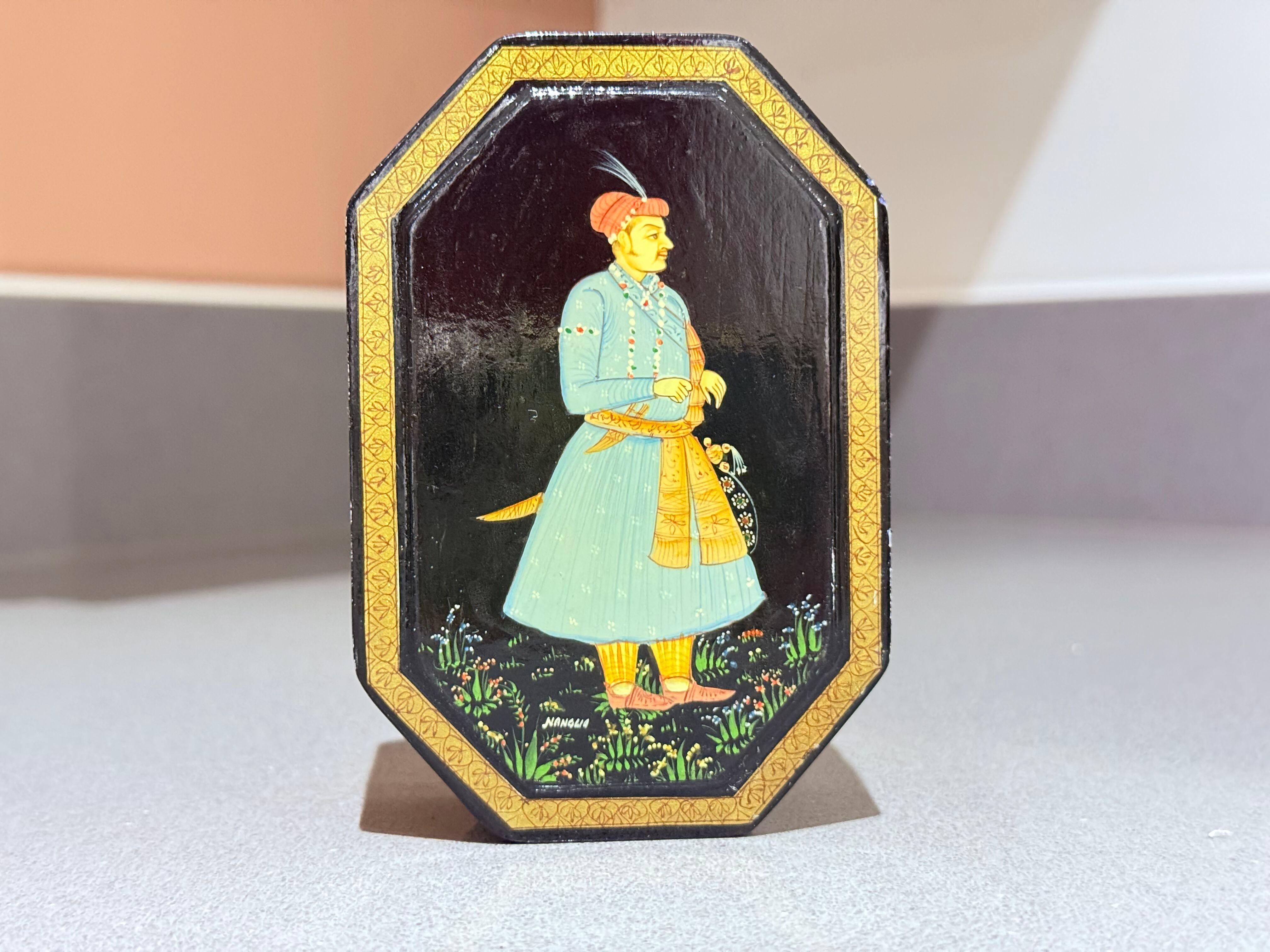 Hand-Painted Mughal Miniature Lacquer Box, Persian-Indian Art, Signed Black Box For Sale 9