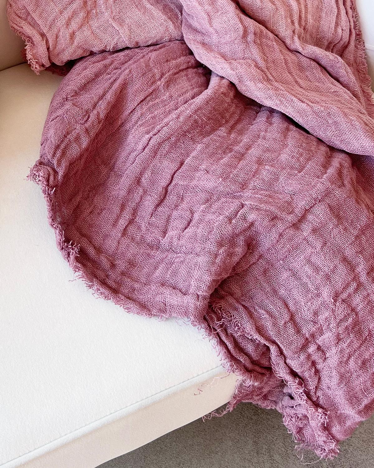 Spanish Hand Painted Open-Weave Linen Throw in Plum Purple Ombre, in Stock For Sale