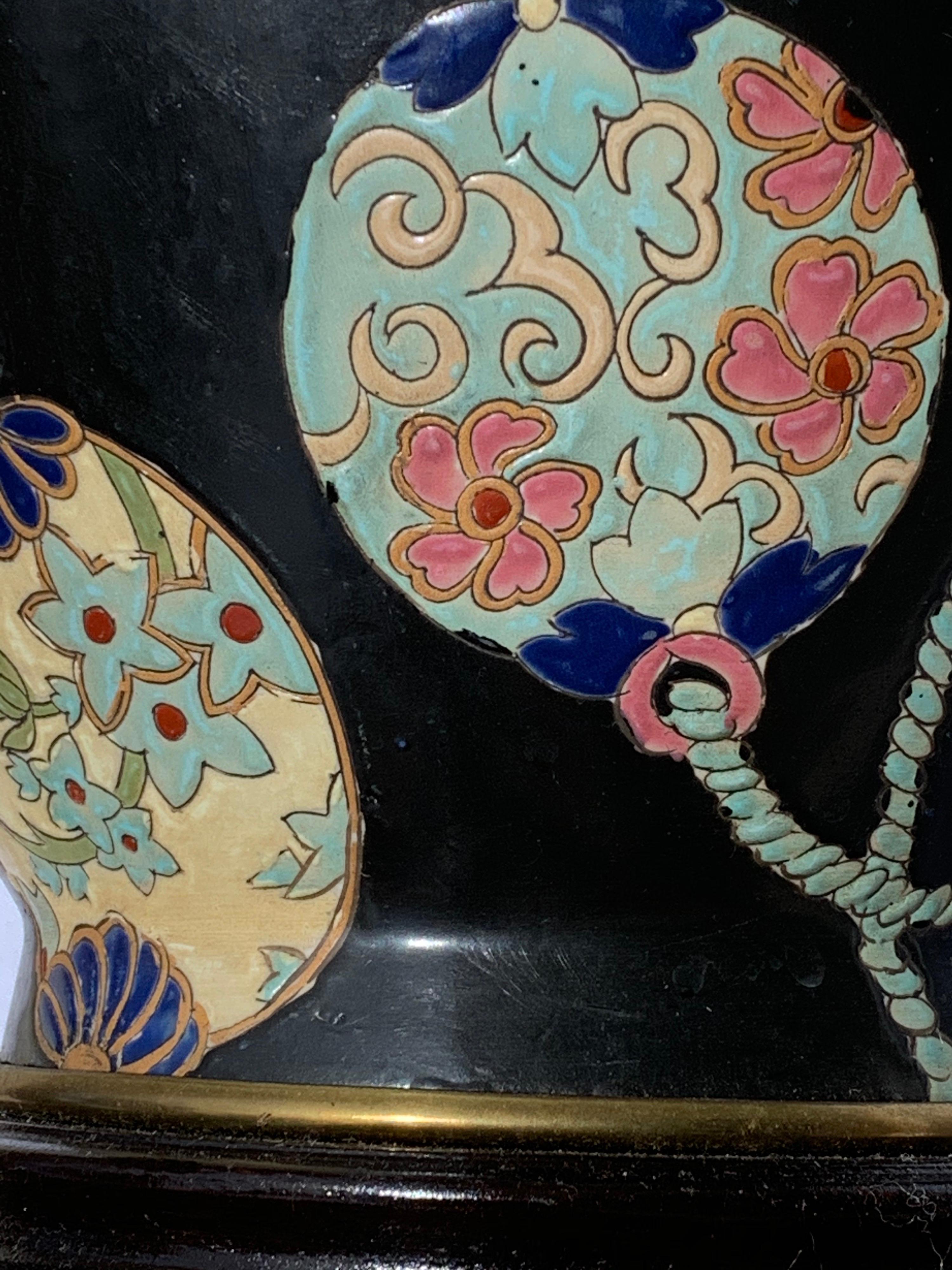 Mid-20th Century Hand Painted Oriental Ceramic Table Lamp