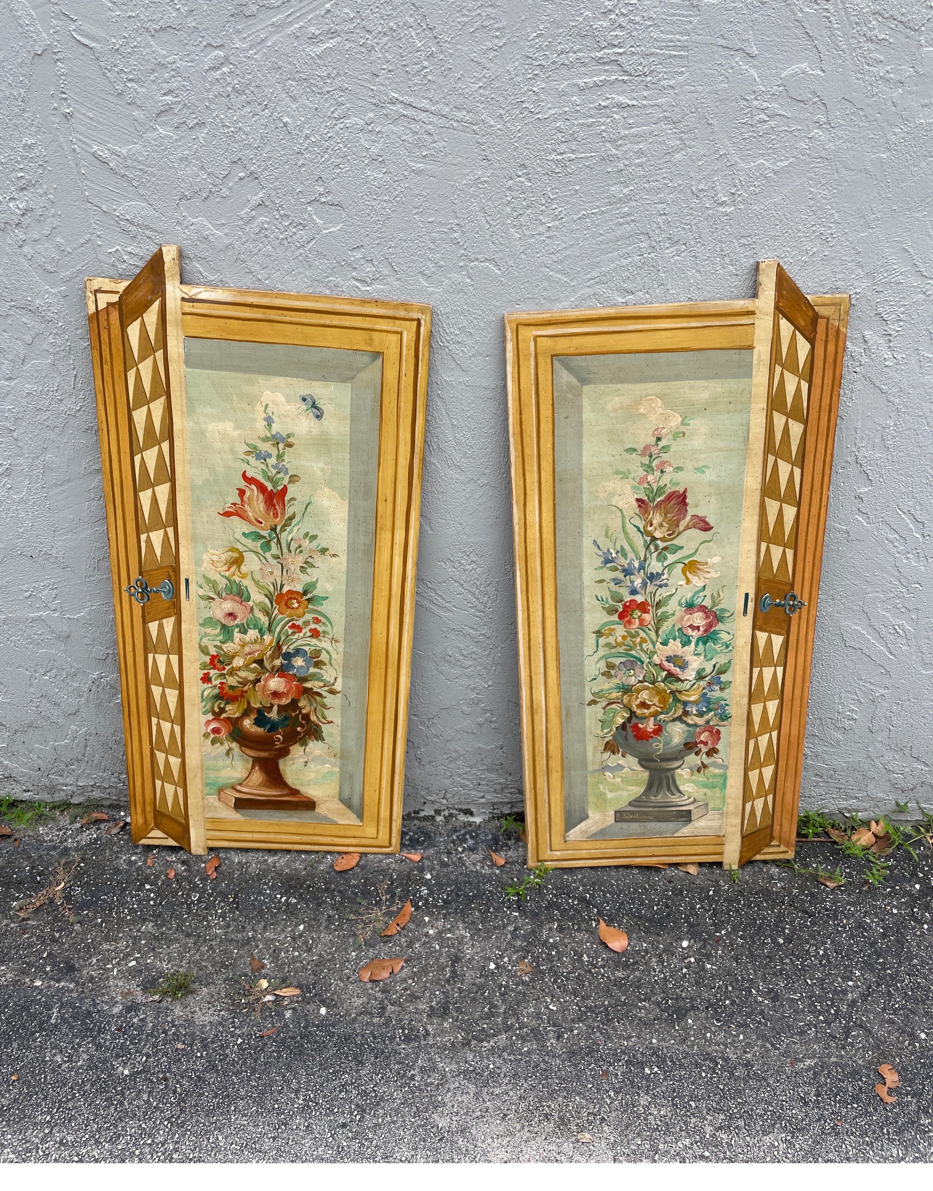 Hand Painted Pair of Trompe L'oeil Wood Wall Plaques In Good Condition In West Palm Beach, FL