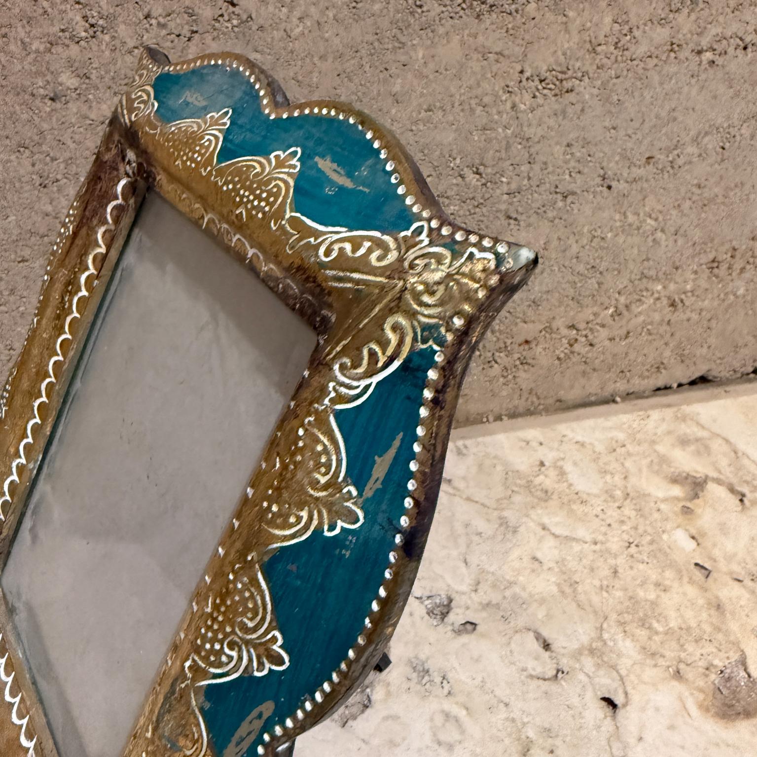 Hand Painted Picture Frame Florentine Gilt & Blue In Good Condition In Chula Vista, CA