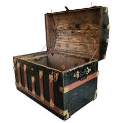 Hand Painted Pirate Style Early-20th Century Arched Continental "Treasure" Chest