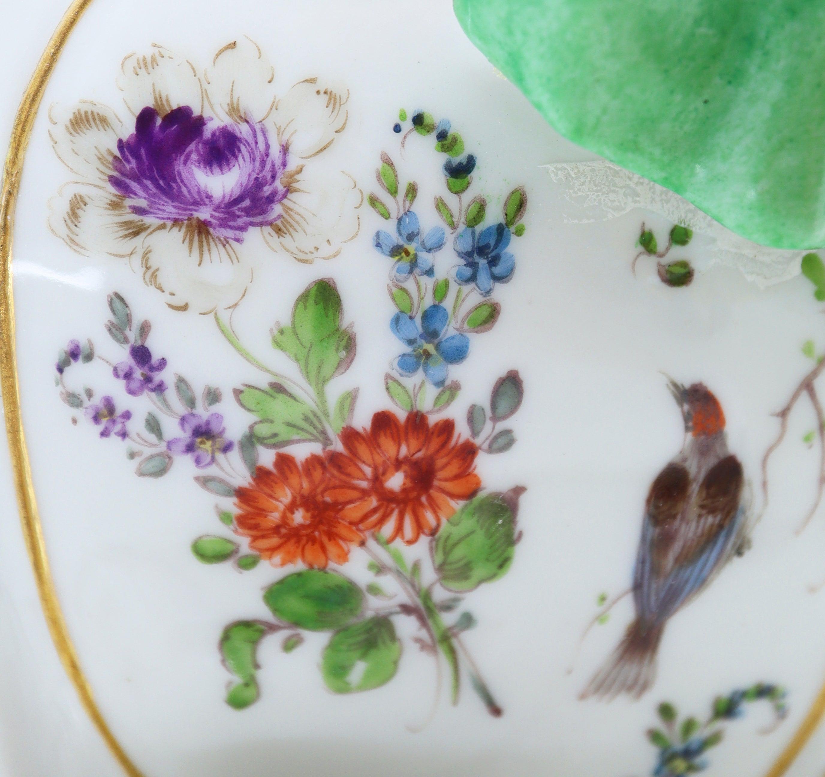 Hand Painted Porcelain, 2 Valets and a Couple, 19th Century, Vienna, Austria For Sale 14