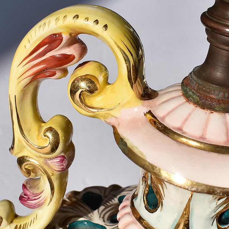 italien Lampe de Bacchus en porcelaine Capo Di Monte peinte à la main, Italie, 19e siècle, Italie en vente