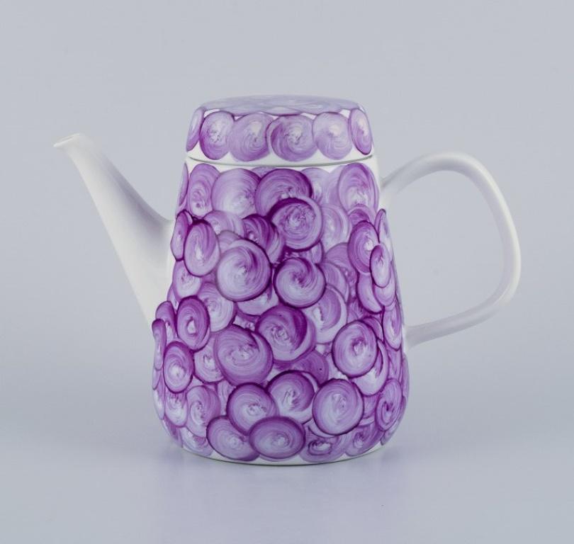 Hand-painted porcelain coffee set in a retro style with violet colors.  In Excellent Condition For Sale In Copenhagen, DK