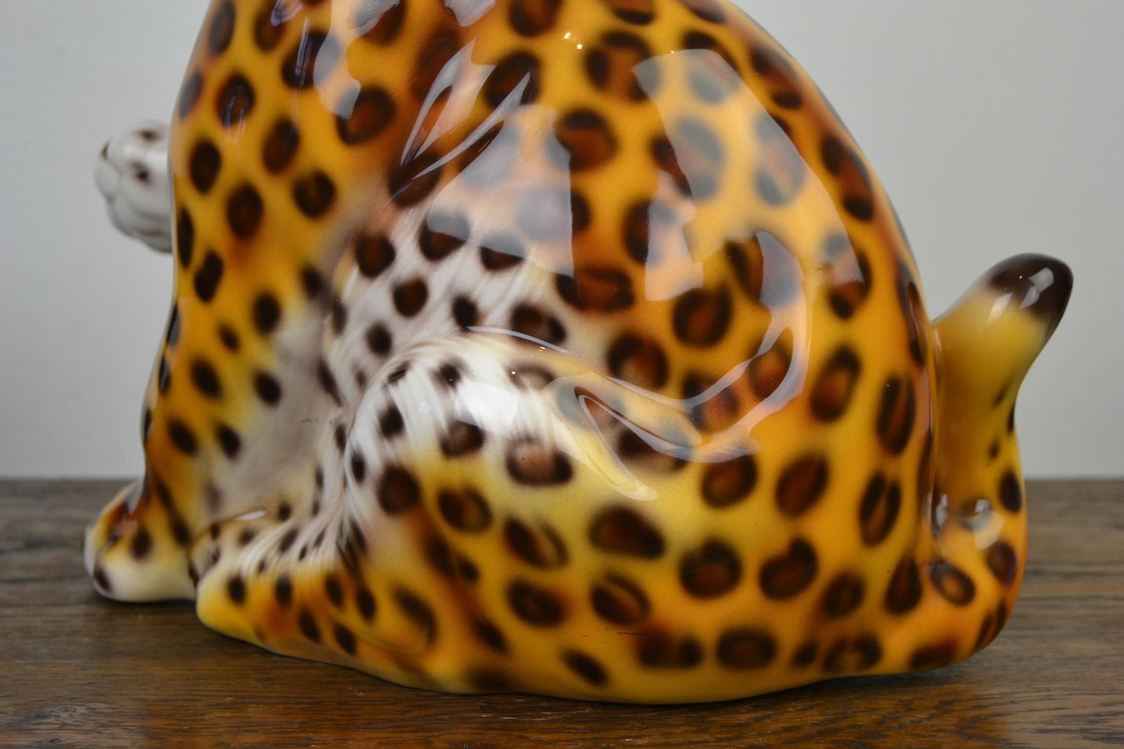 Hand Painted Porcelain Italian Leopard Sculpture , 1970s 7