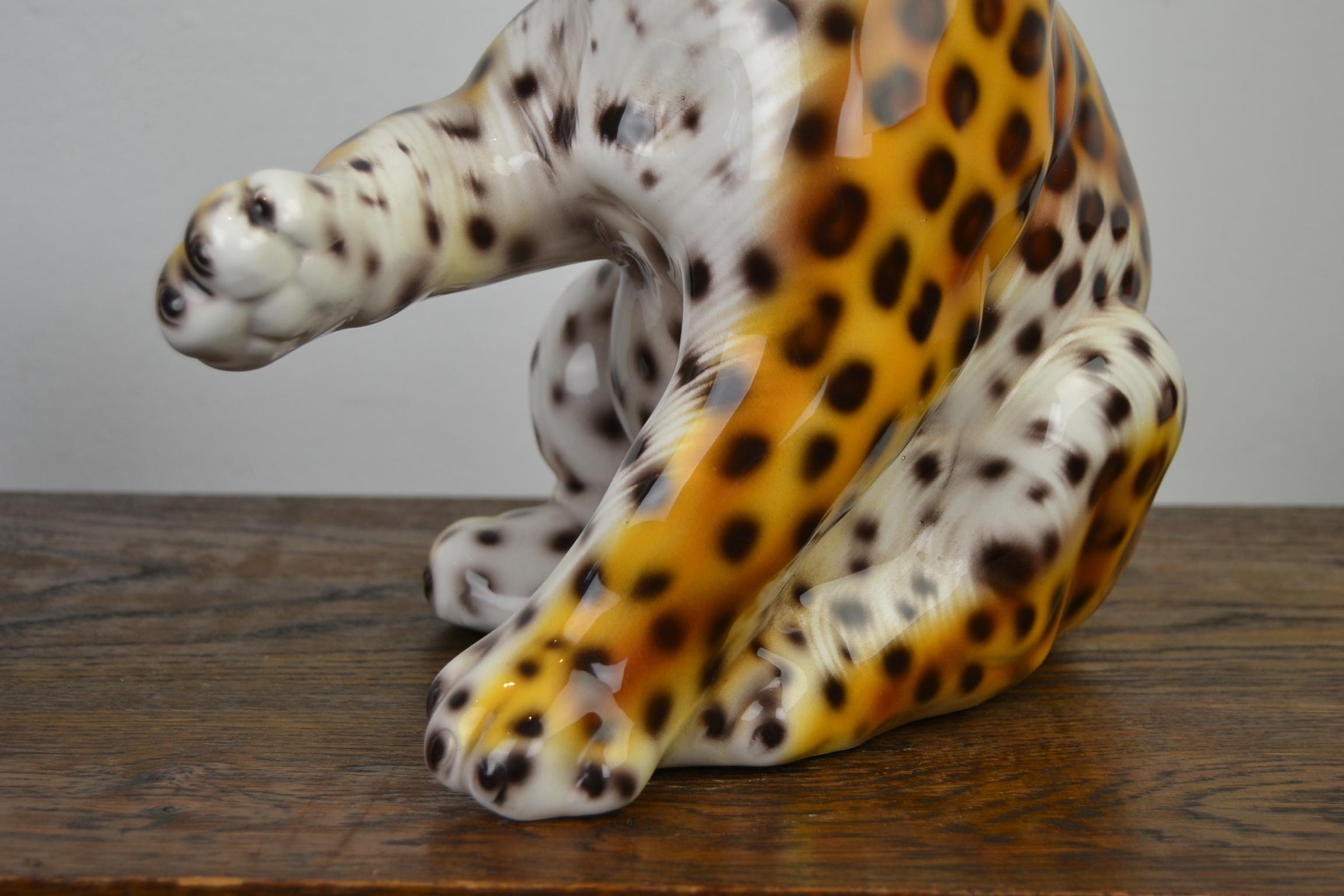 Hand Painted Porcelain Italian Leopard Sculpture , 1970s 10