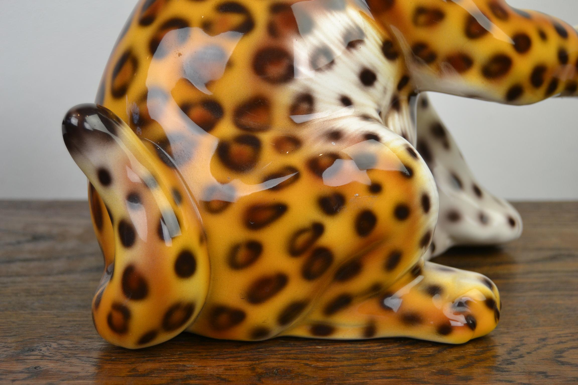 Hand Painted Porcelain Italian Leopard Sculpture , 1970s 4