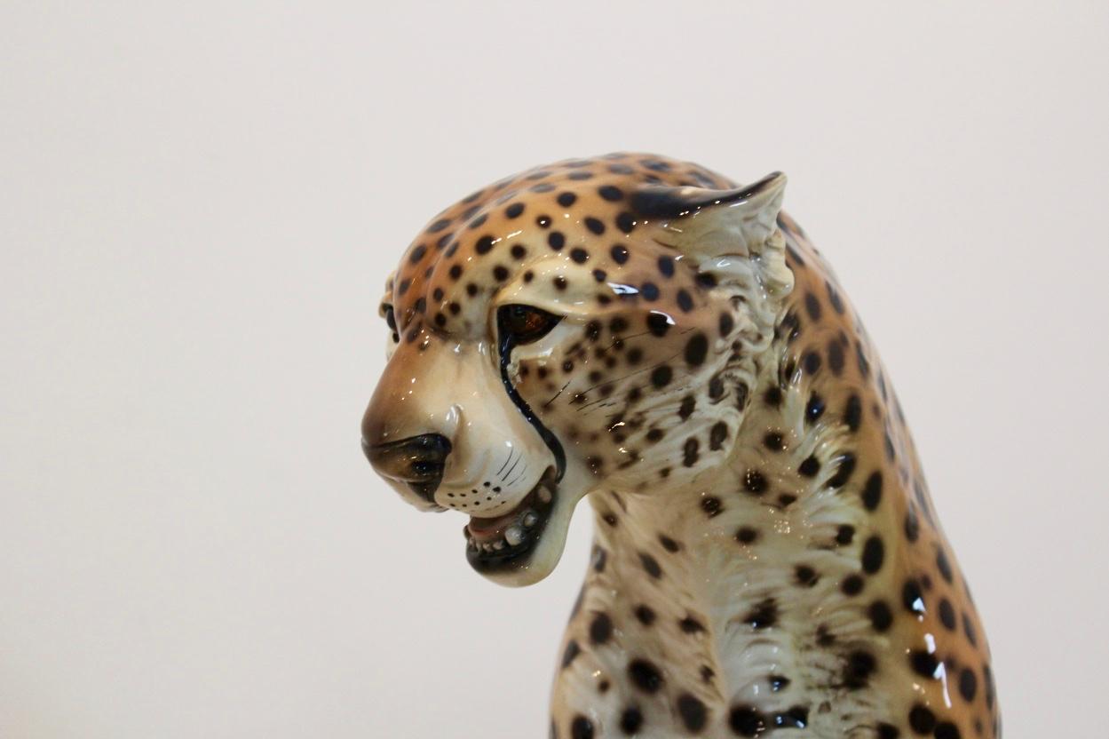 Italian Hand-Painted Porcelain Leopard Sculpture by Ronzan, Italy, 1970s