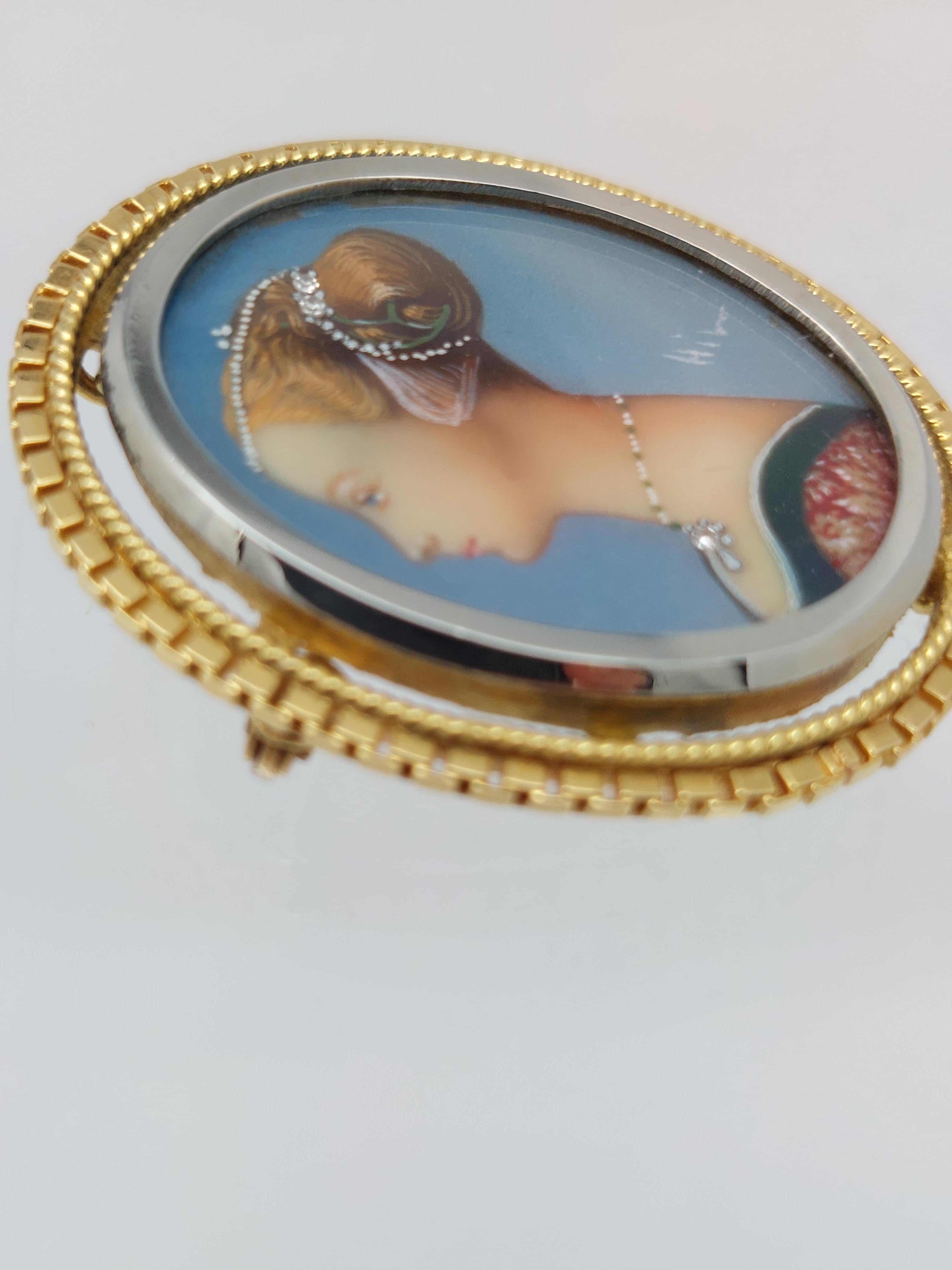 Alfiler/Colgante de Porcelana Pintada a Mano en Oro Amarillo de 18 Kilates con Diamante en venta 1