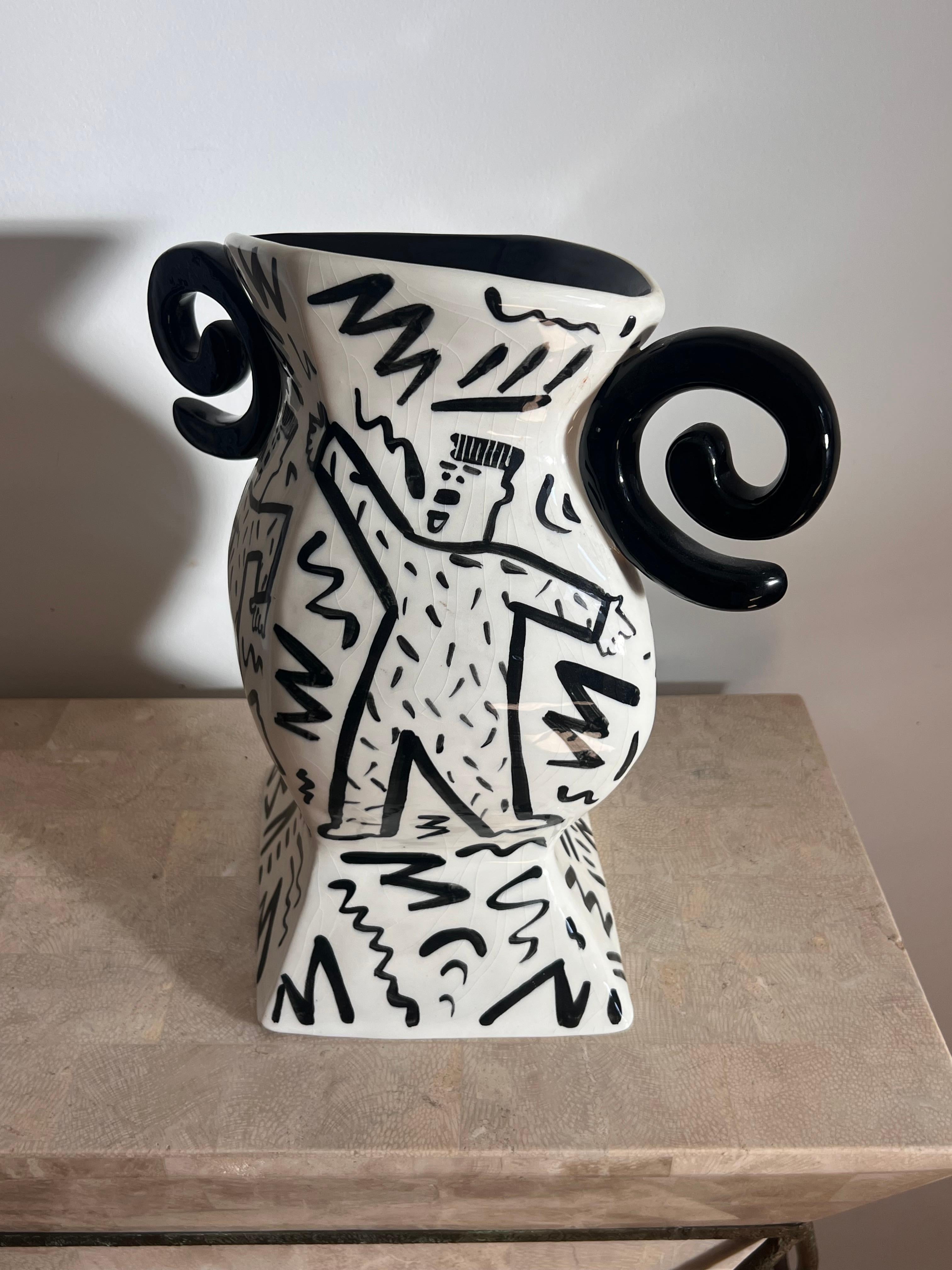 Vase postmoderne peint à la main par Jiri Bures, fin du 20e siècle en vente 12