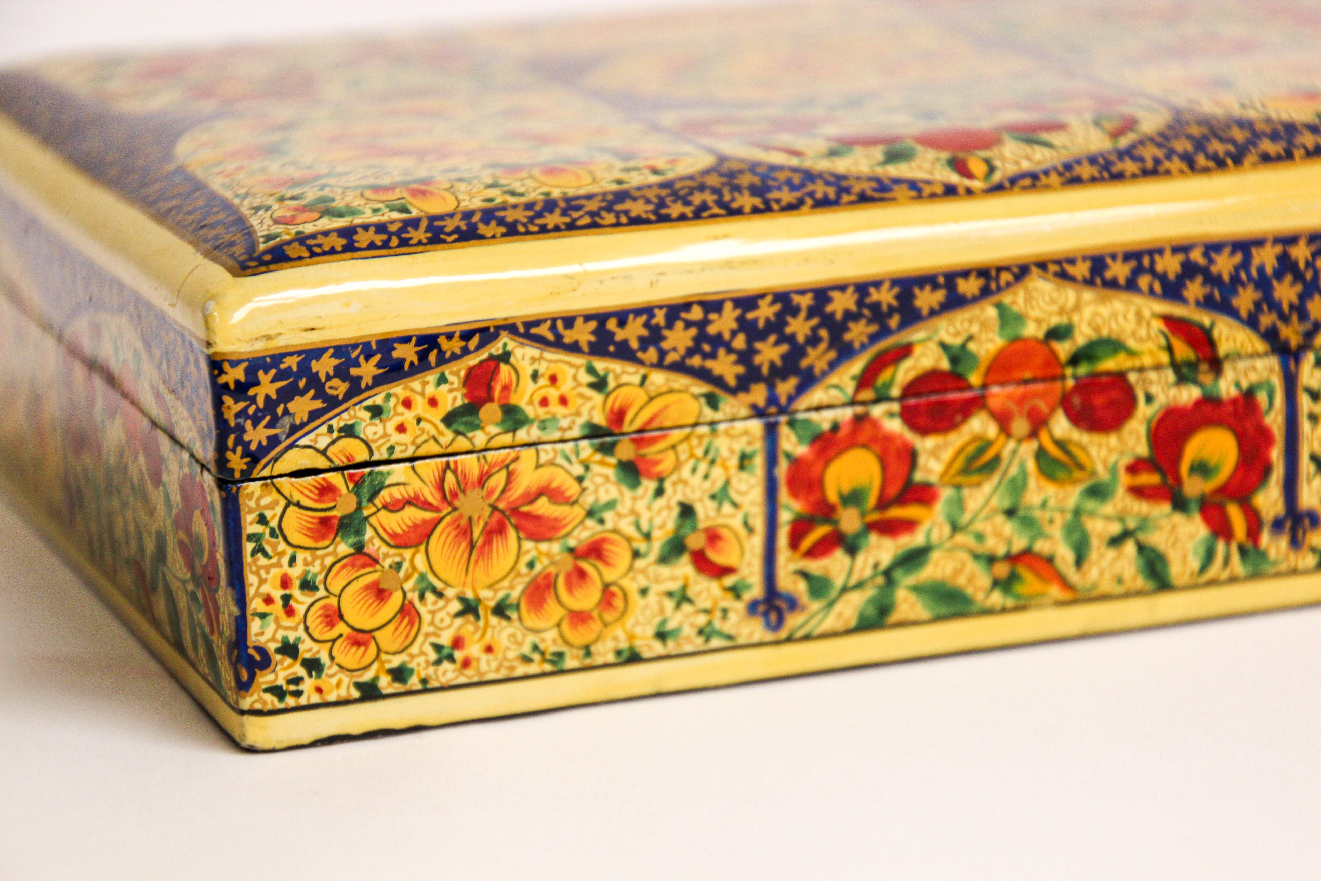 Hand Painted Rajasthani Lacquer Decorative Box For Sale 11