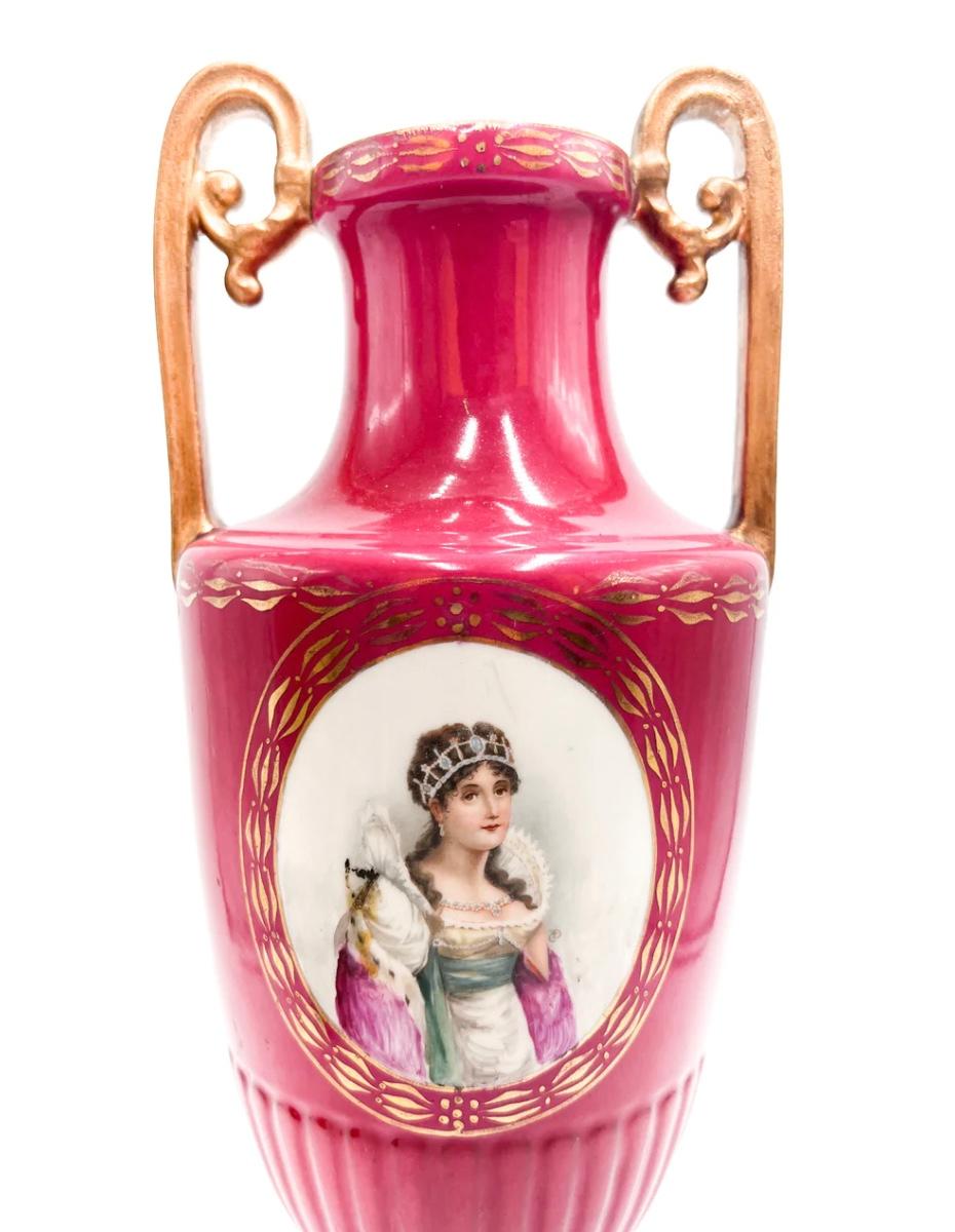 Italian Hand Painted Richard Ginori Ceramic Vase from the 1800s