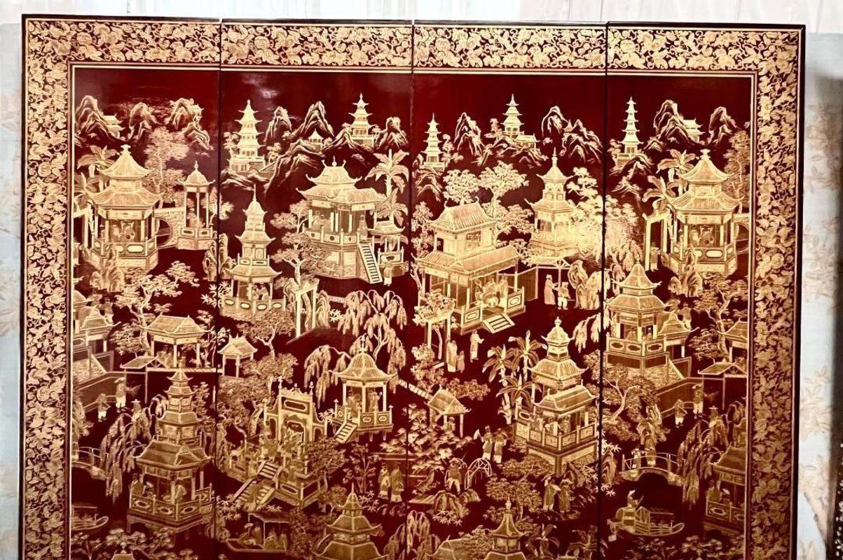 Bois Peint à la main Robert Crowder, écran Chinoiserie avec détails en feuilles d'or, Chine, C.C. en vente