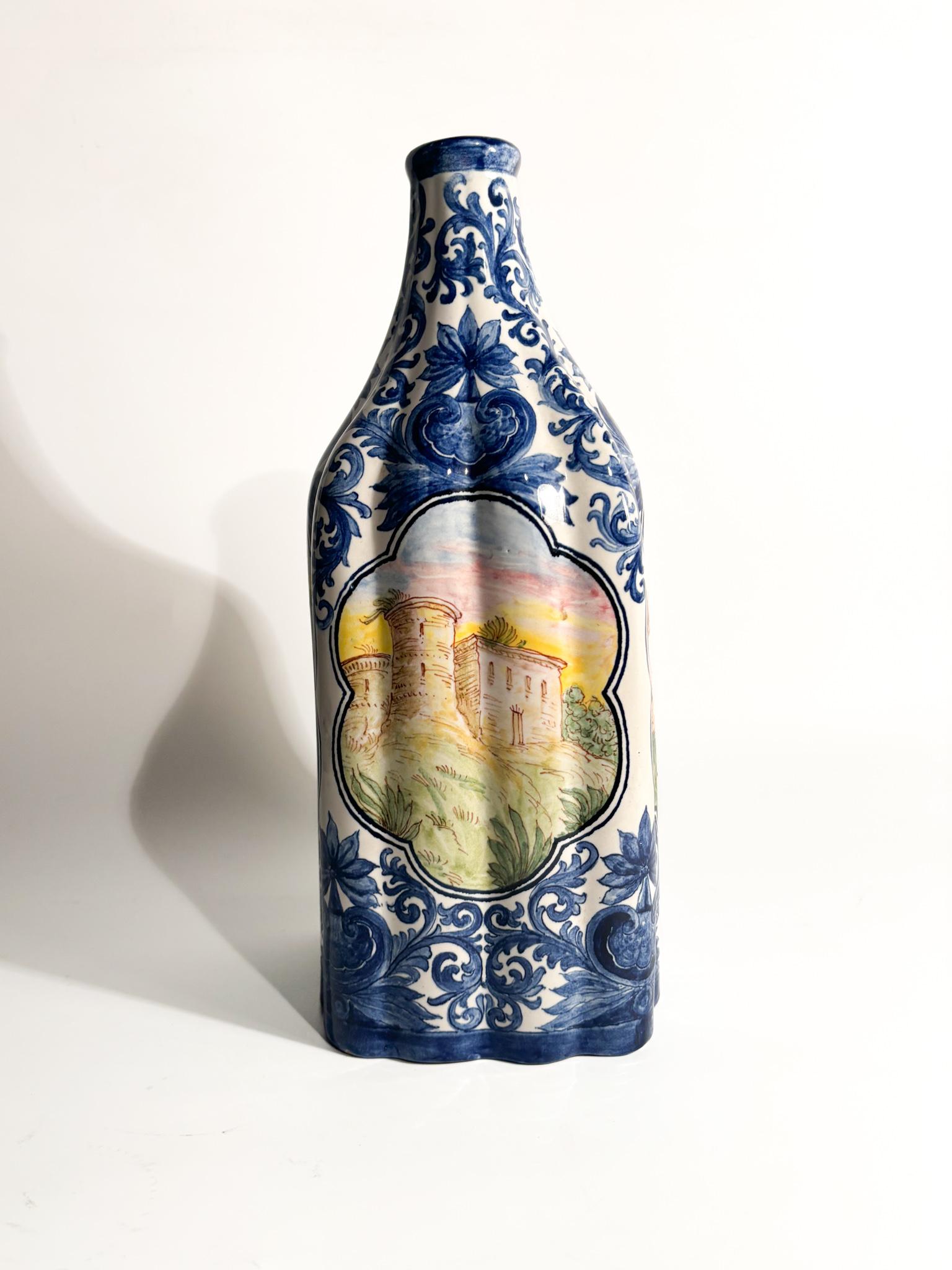 Vase en céramique de Savona peint à la main des années 1940 en vente 1