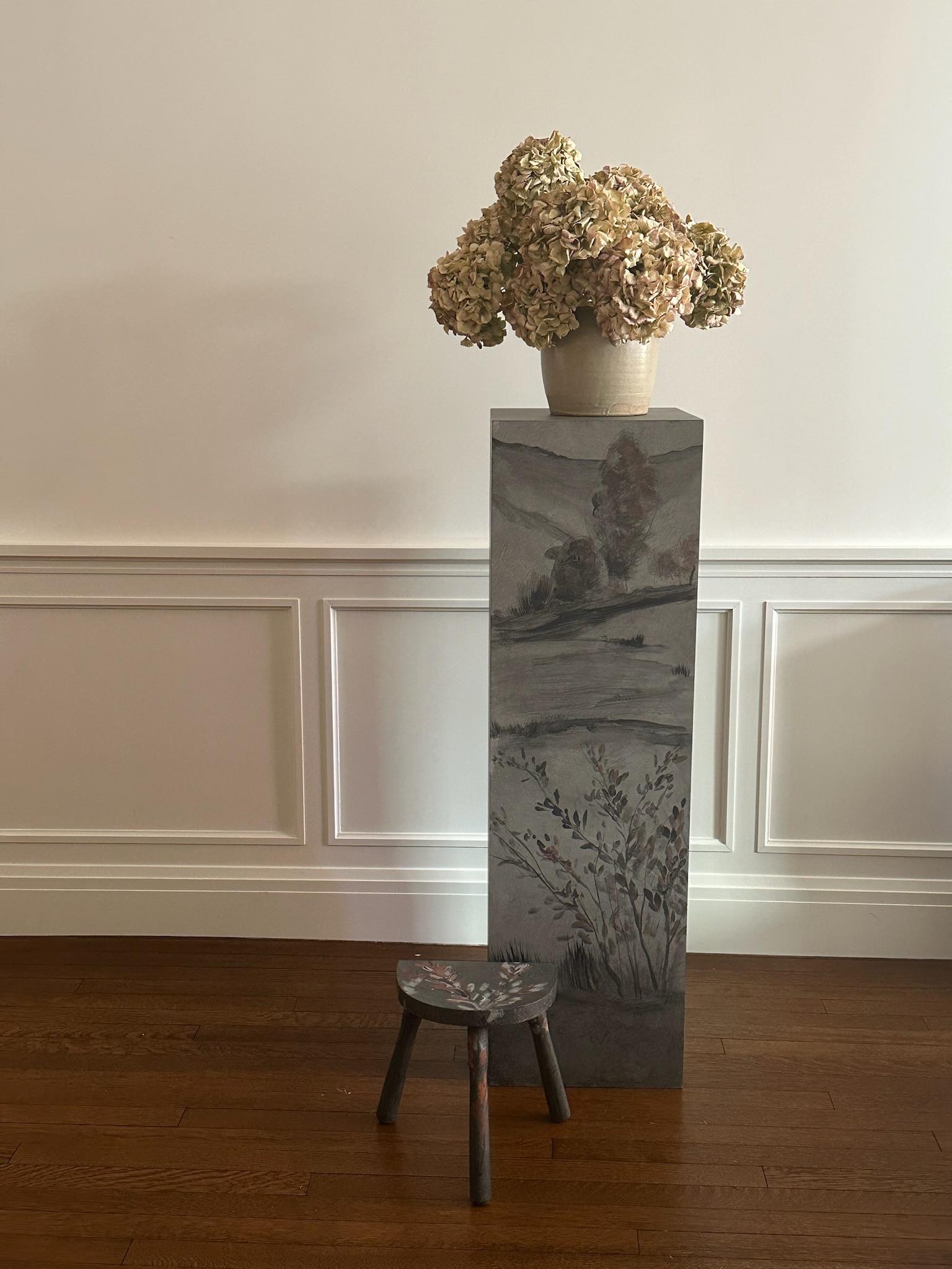 Custom Hand-Painted Scenic Pedestal In New Condition For Sale In New York, NY