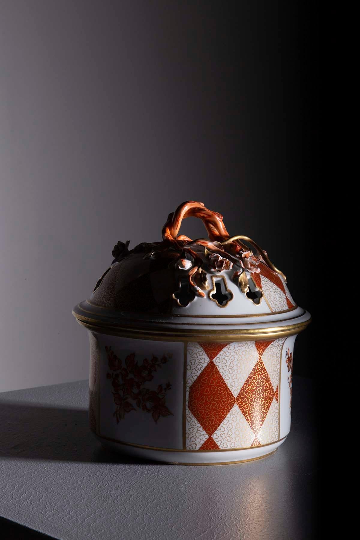 20th Century Hand-Painted Sèvres Porcelain Biscuit Jar with Marking For Sale